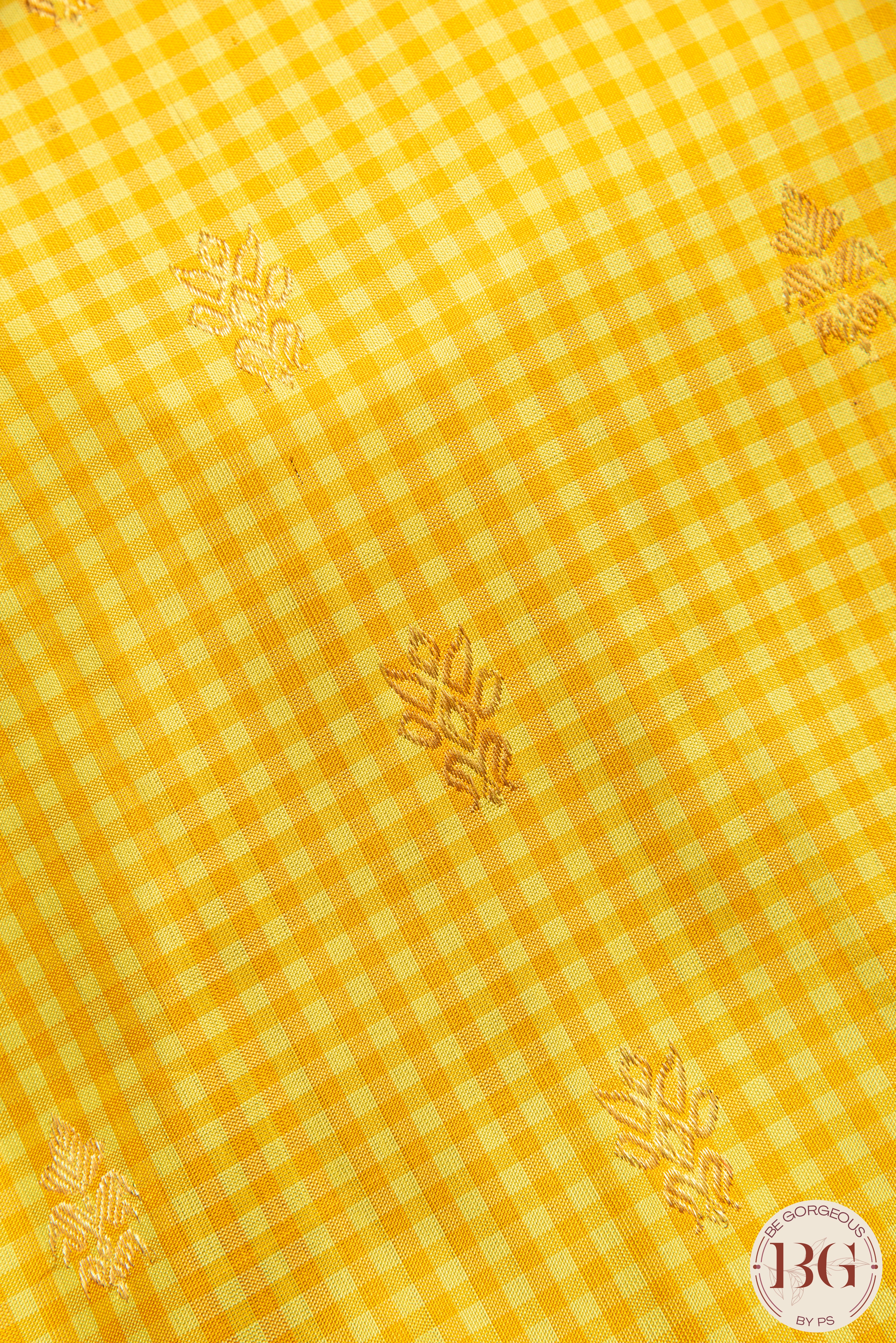 Kuttu Gadwal Pure silk handloom saree - yellow with purple