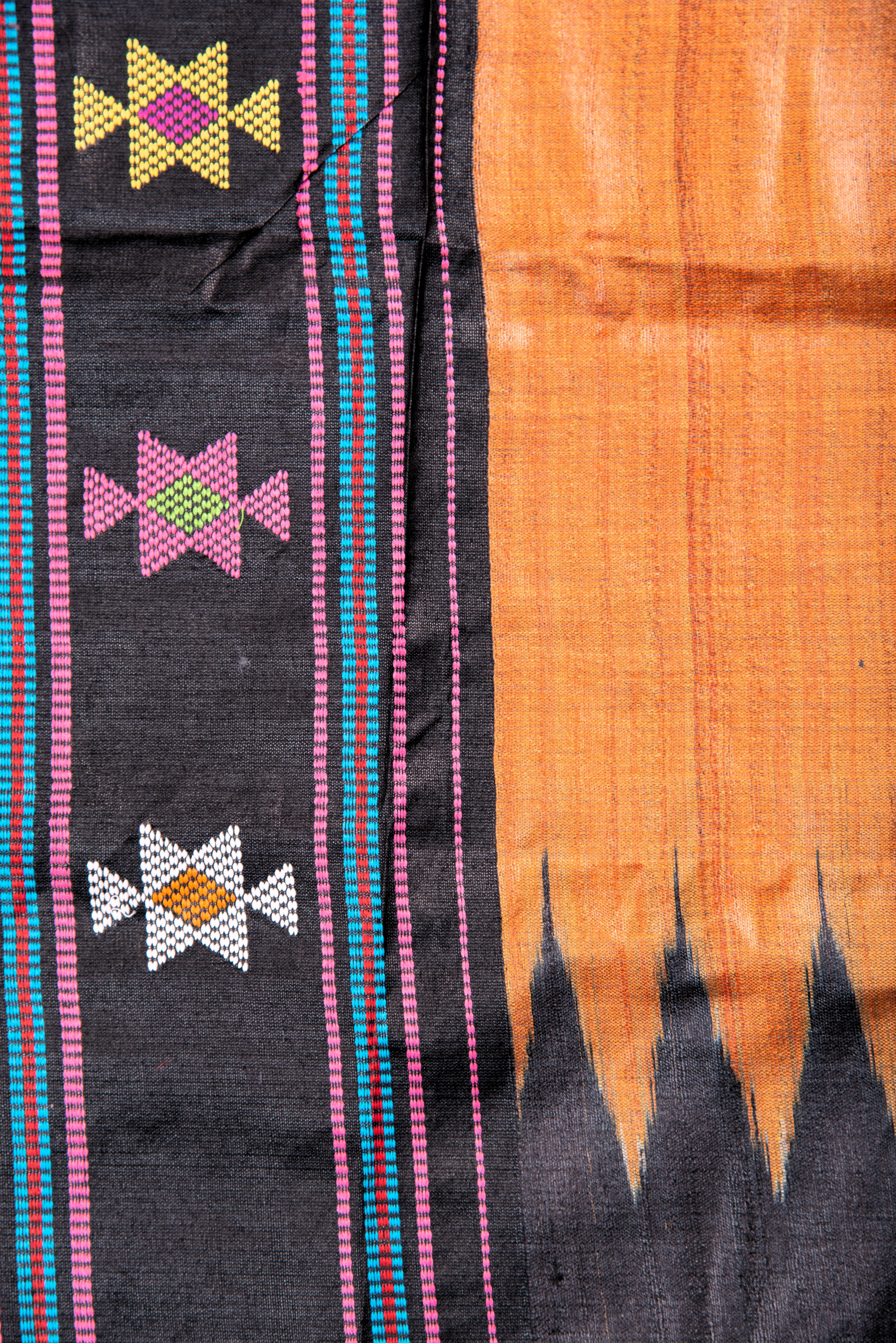 Gopalpur Pure Odisha Handloom tussar Silk Saree - Metallic golden yellow color