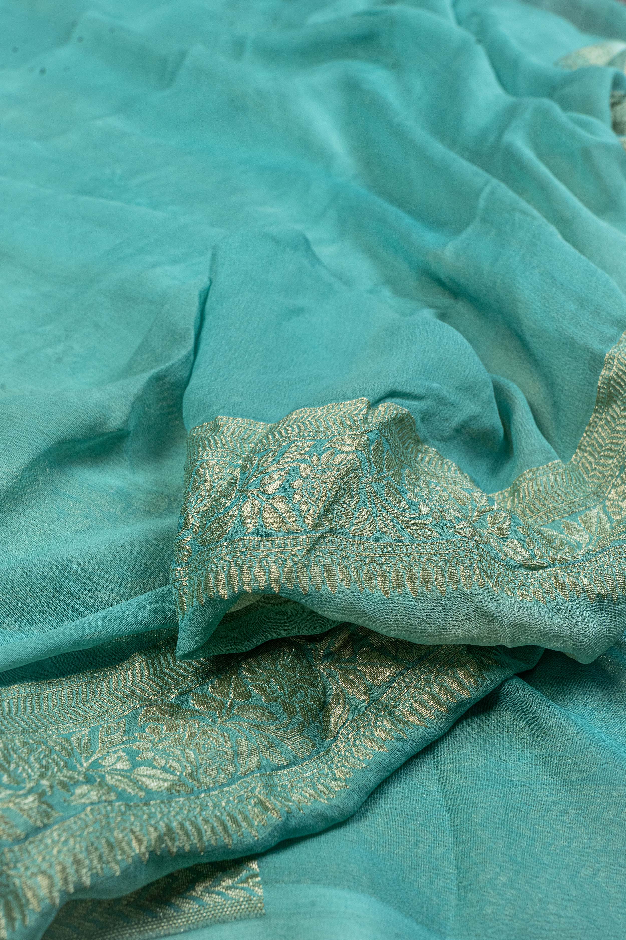 Banarasi Khaddi Georgette Velvet Meena Saree - multicolor