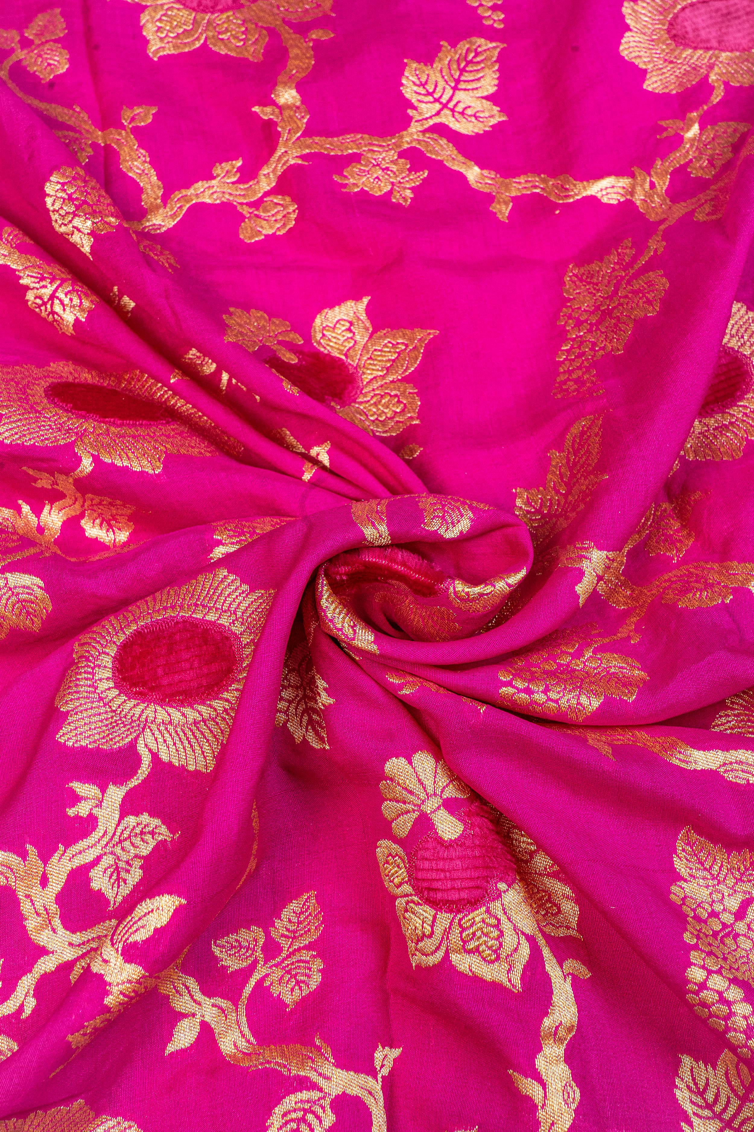 Banarasi Chiniya Silk Velvet Meena Saree - pink
