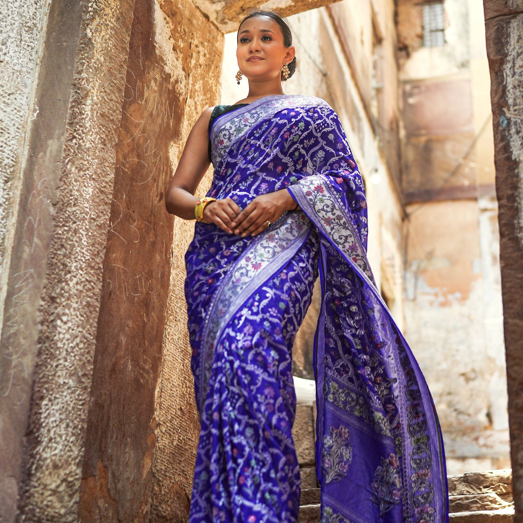 Khaddi Georgette Tilfi Meenakari Saree