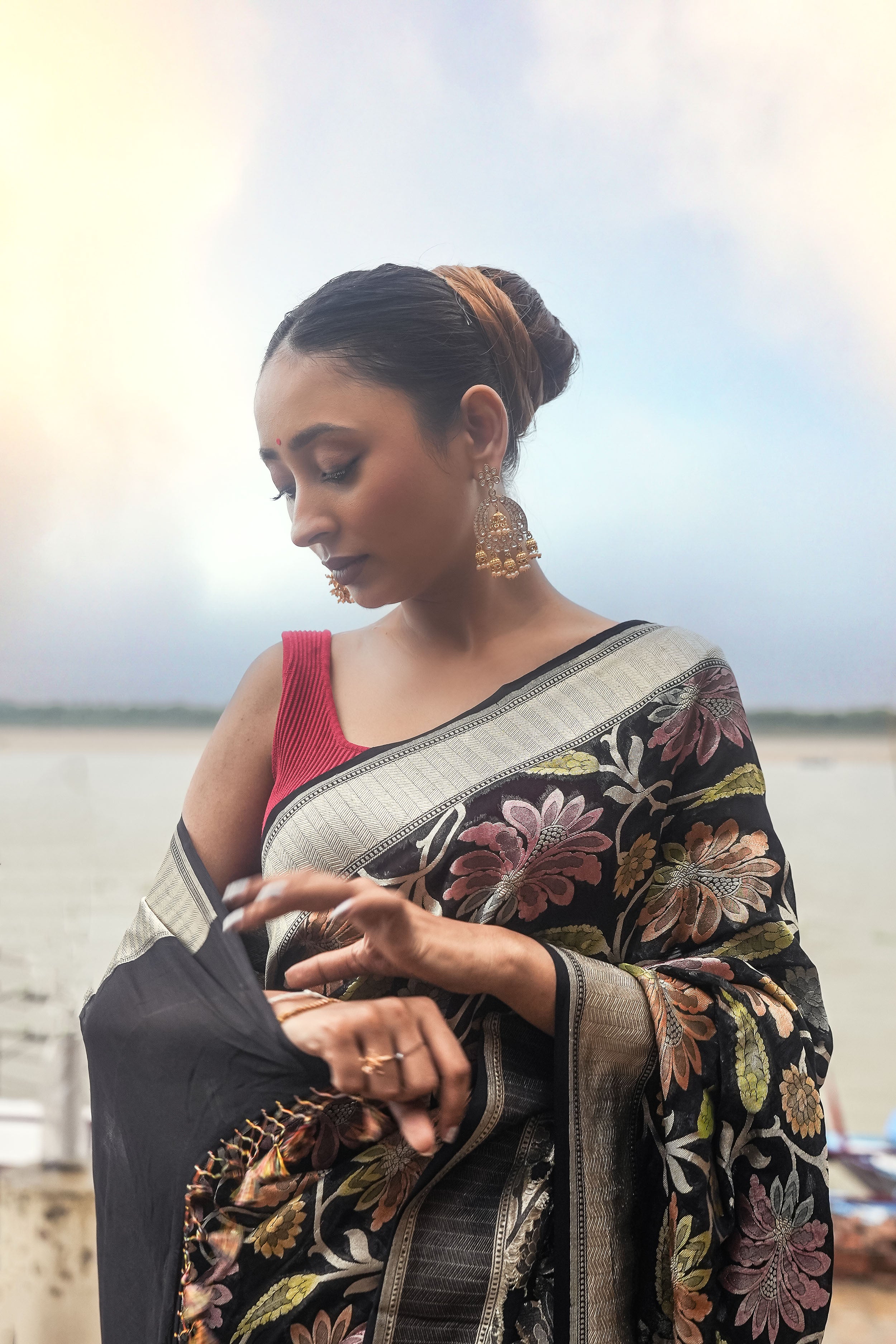 Khaddi Georgette Meenakari Saree