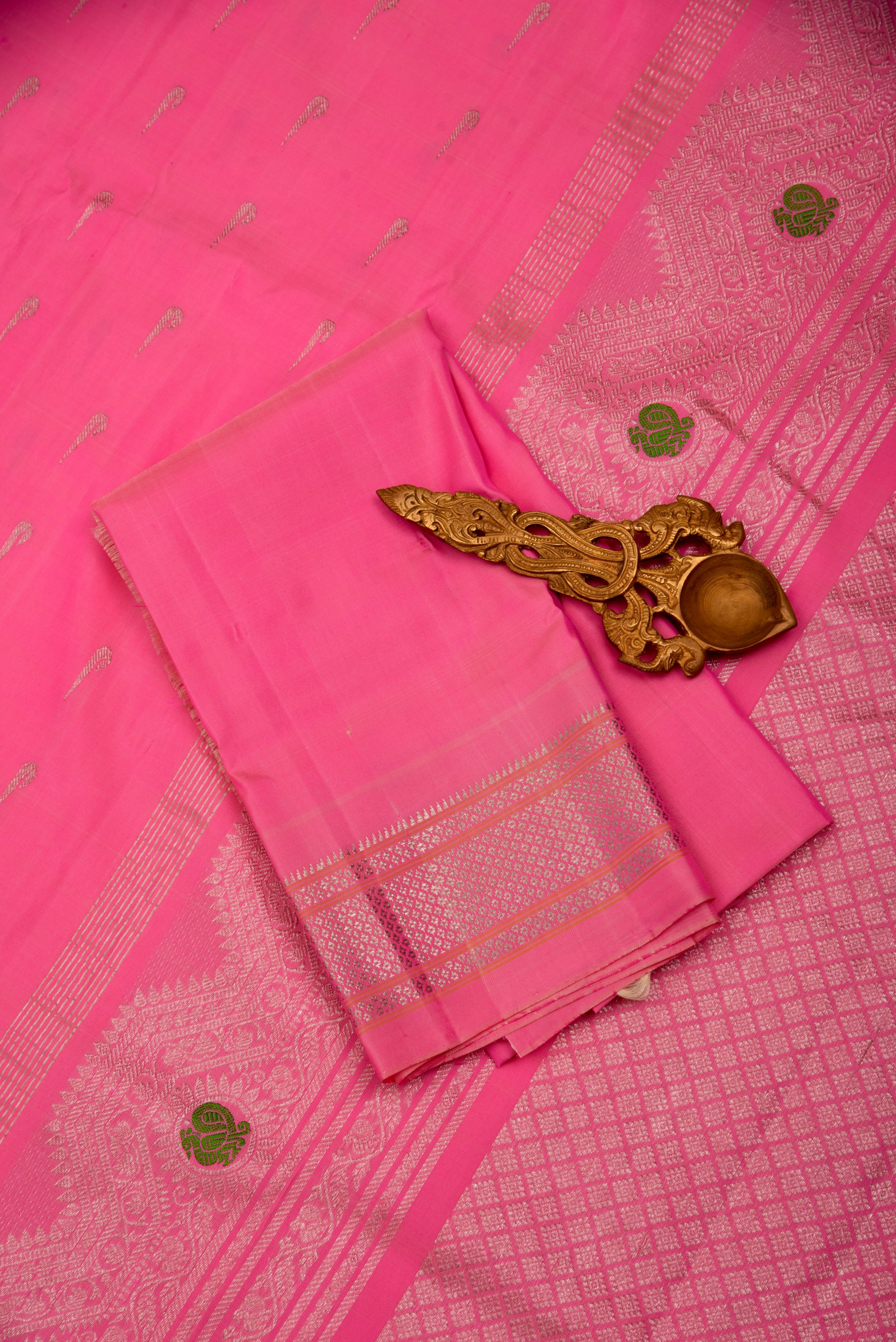 Gadwal Pure Silk Handloom Saree