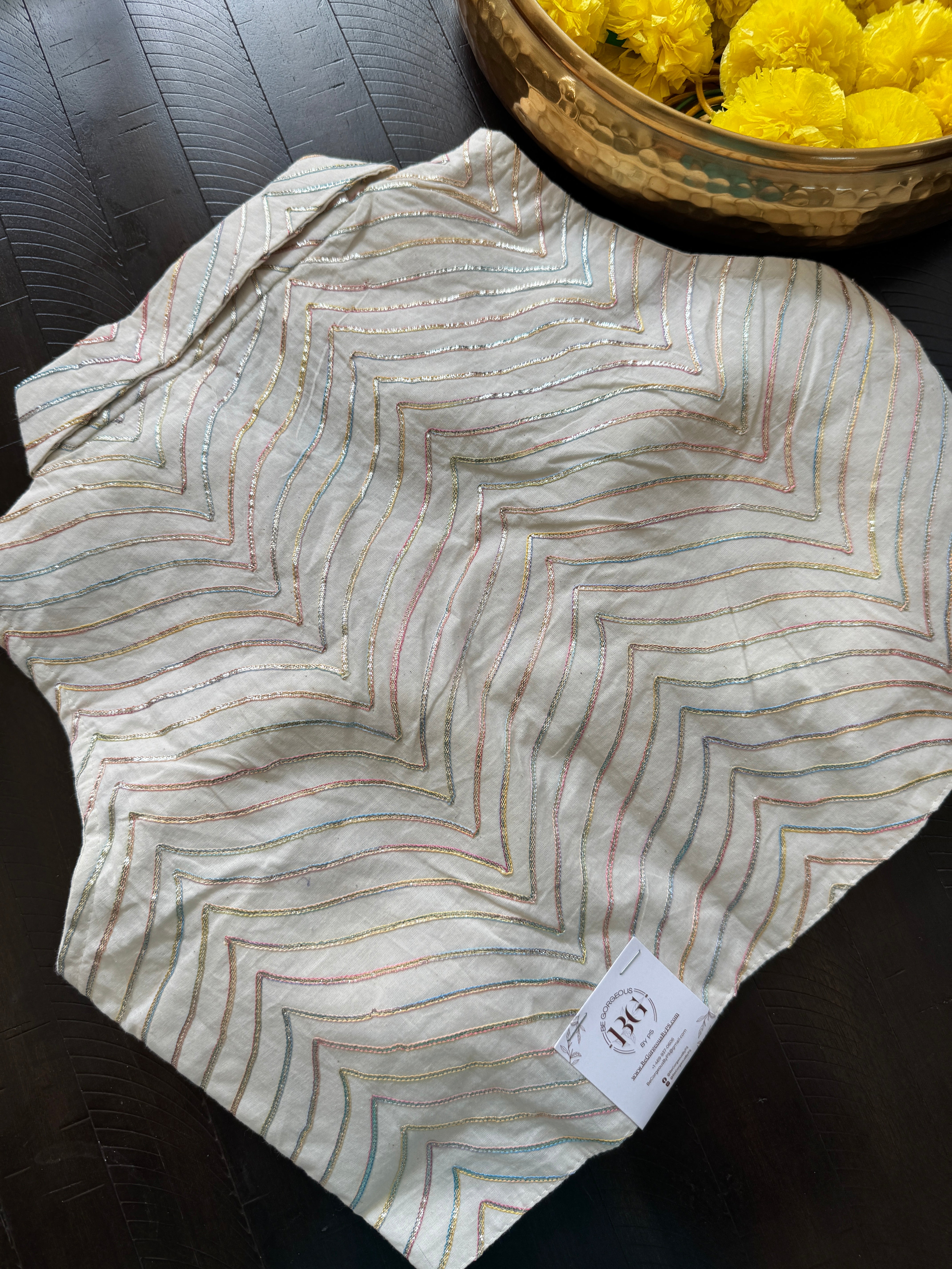 Readymade Padded Cotton front hooks sleeveless blouse