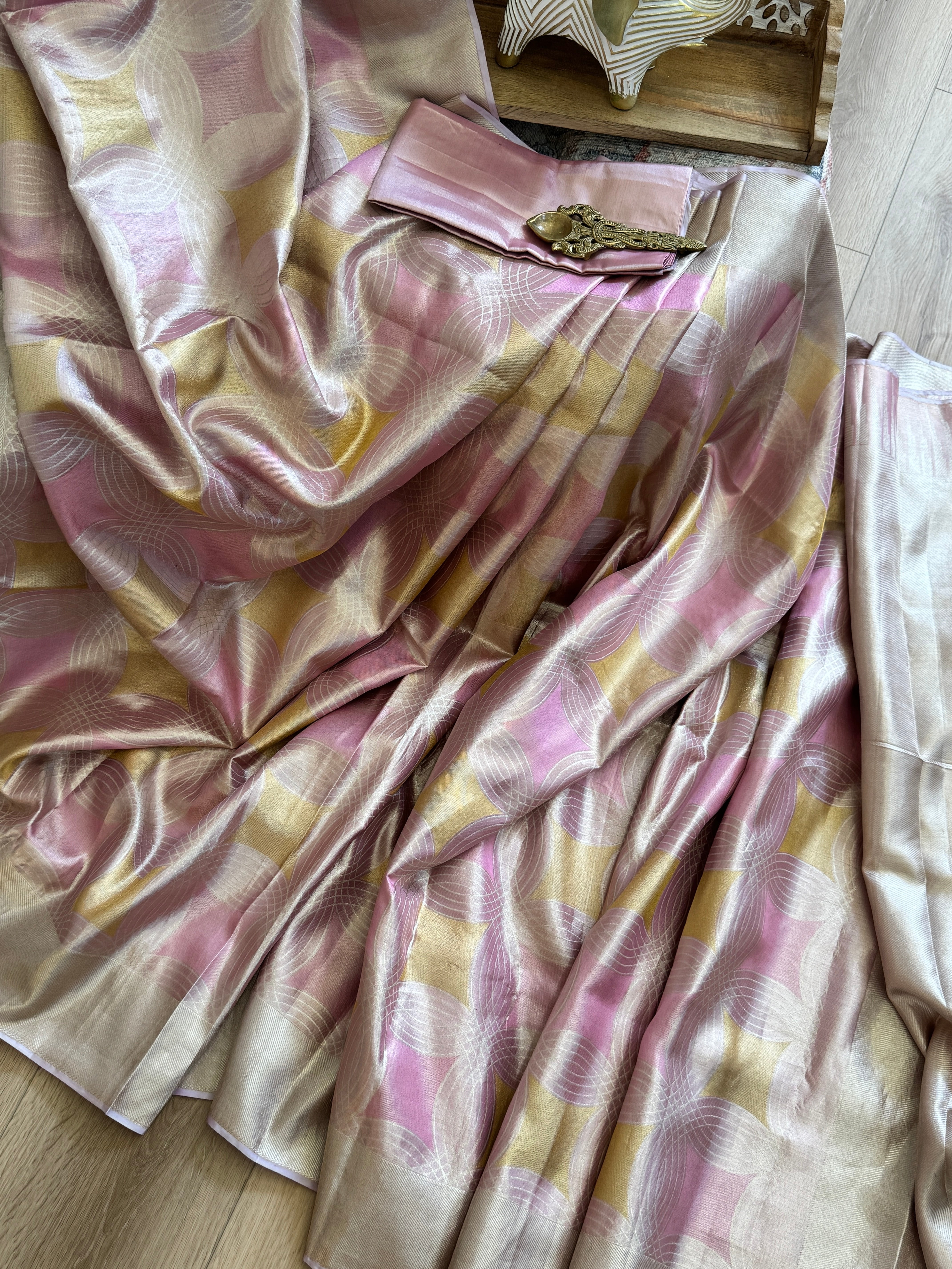 Kanjeevaram Tissue Pure Handloom Silk Saree