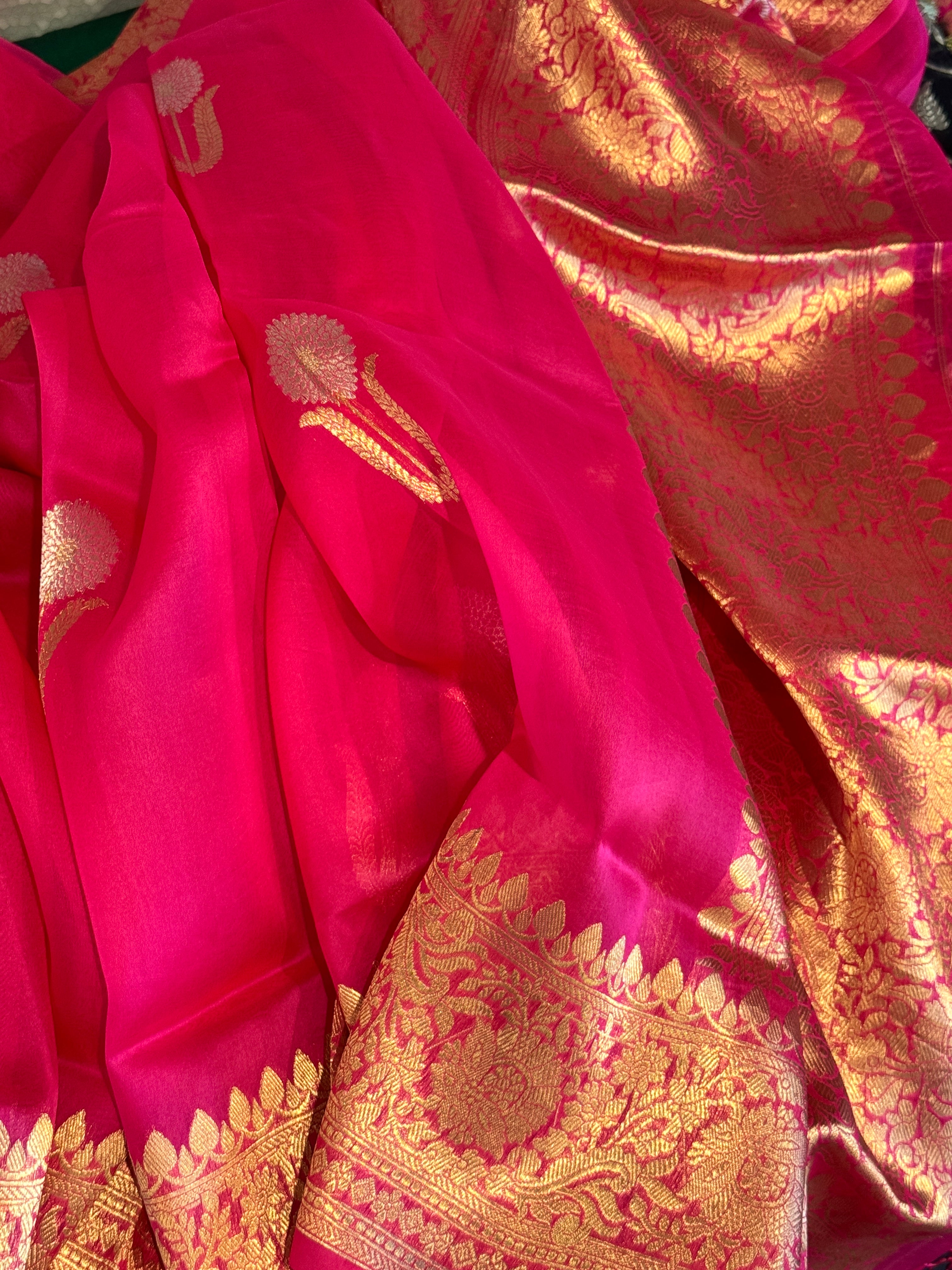 Banarasi Kora Organza Silk Handloom Saree - pink