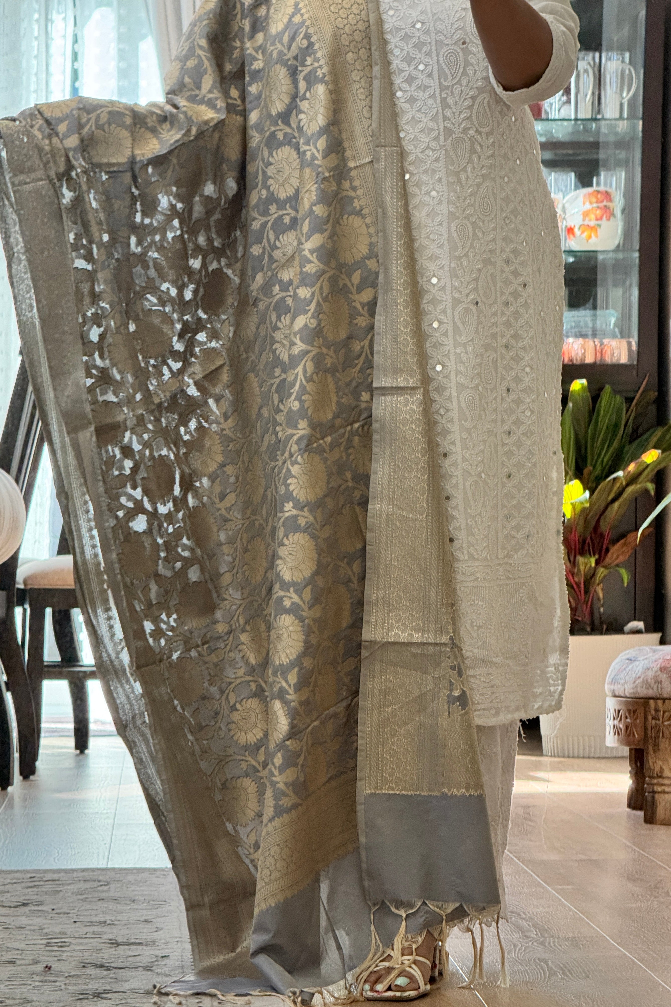 Banarasi dupatta - gray