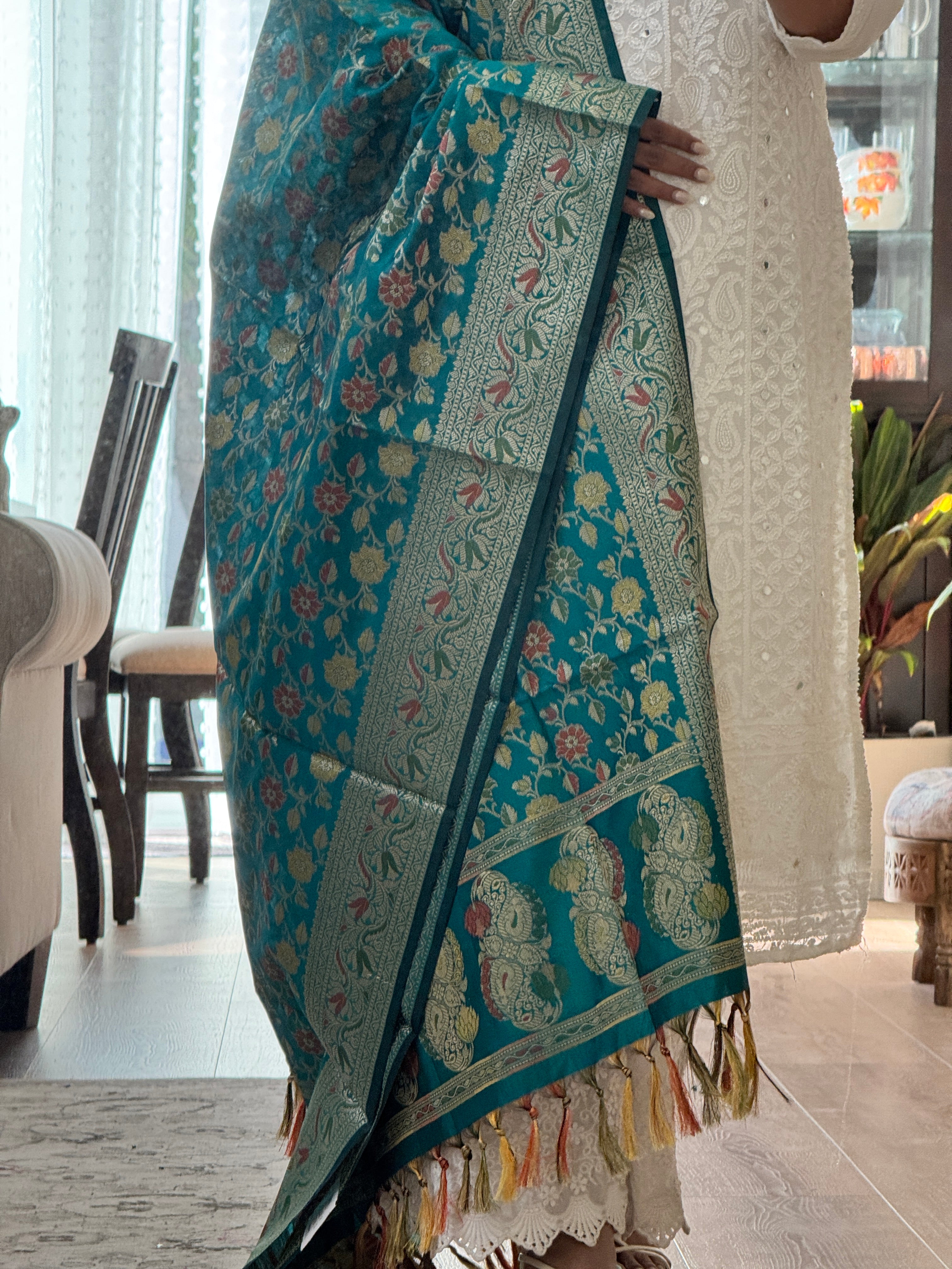 Banarasi Jama Work dupatta - rama green