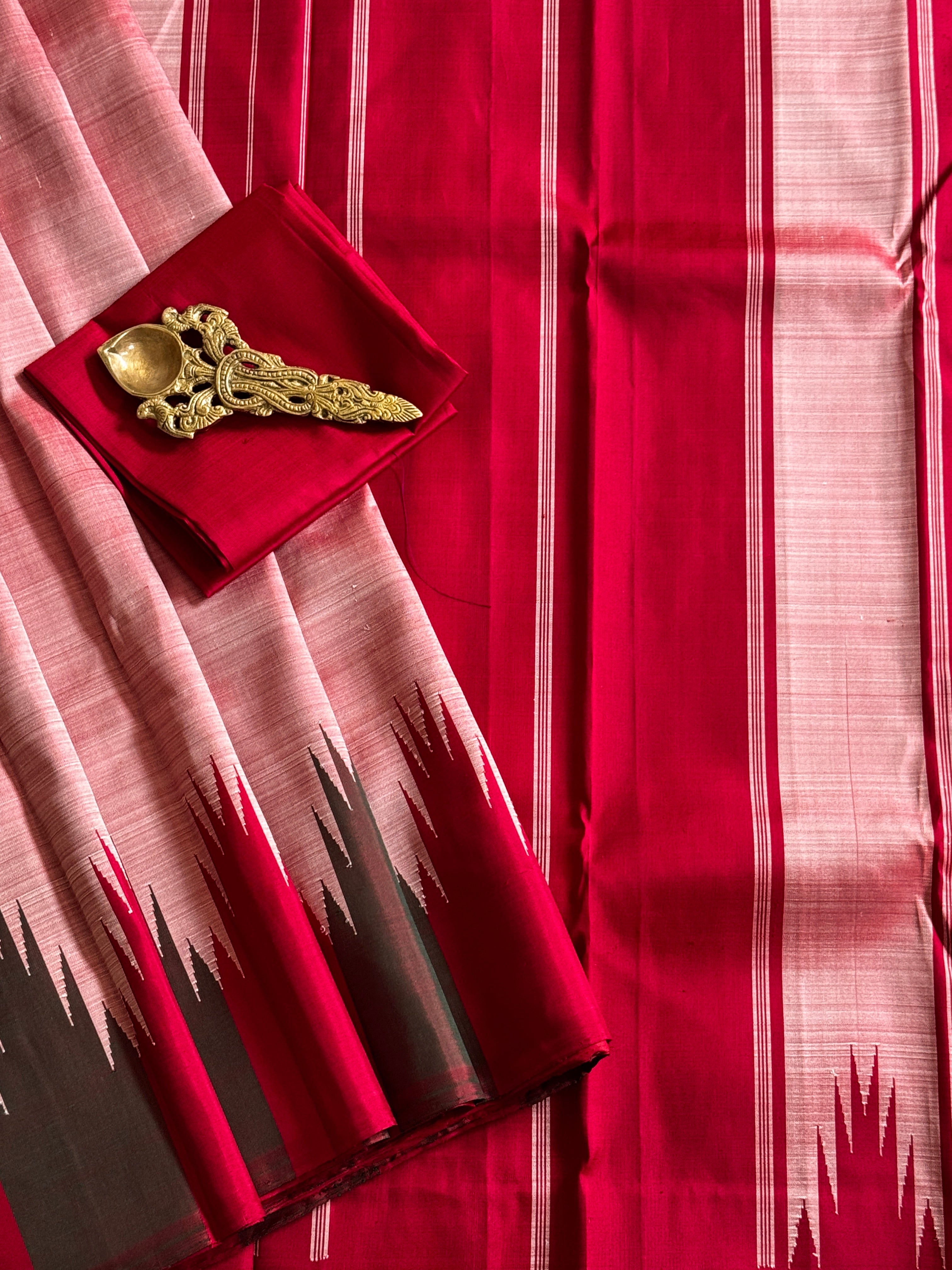 Kanjeevaram Pure silk handloom saree - peach