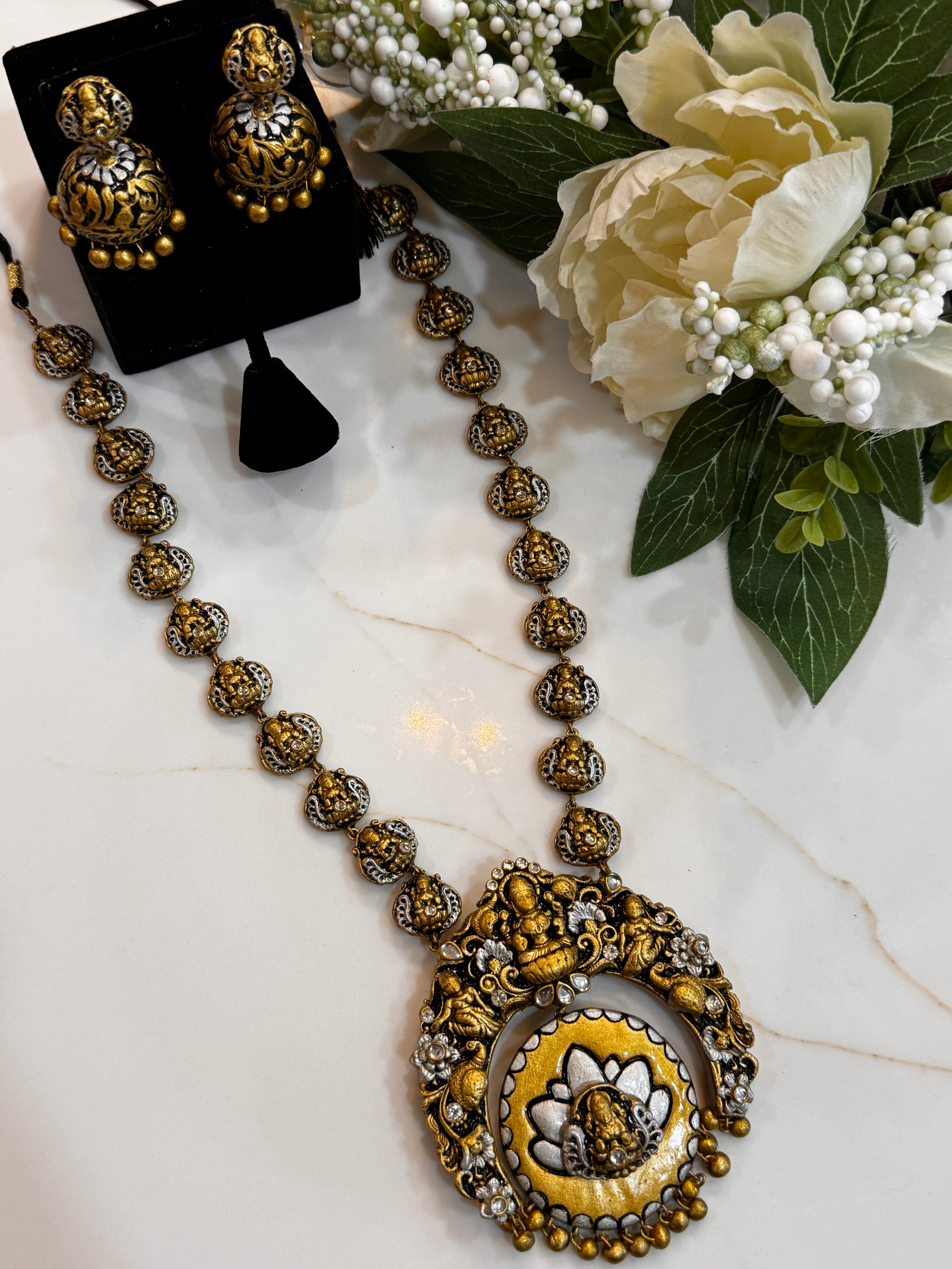 Terracotta Handmade Jewelery - karishma