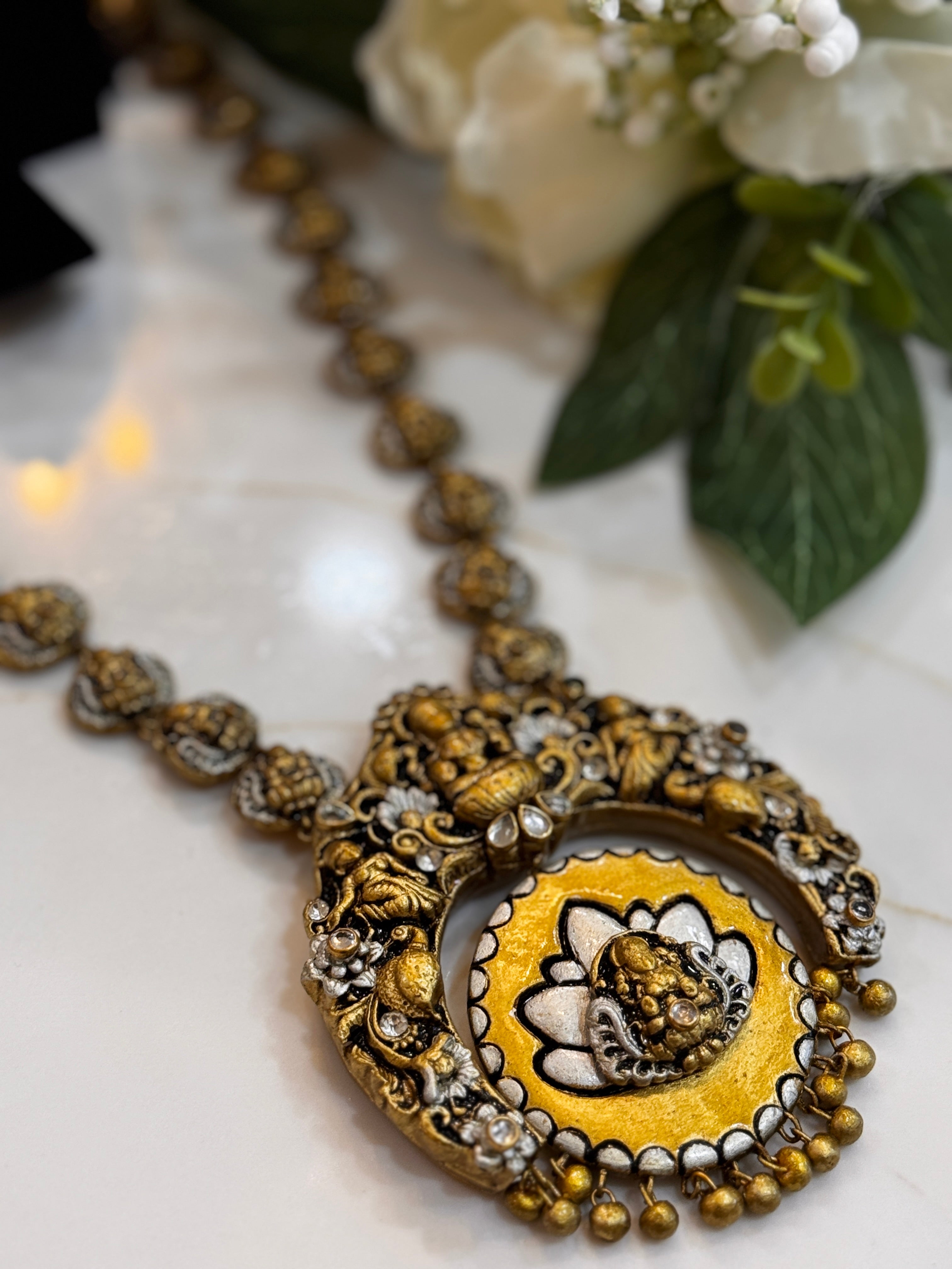 Terracotta Handmade Jewelery - karishma