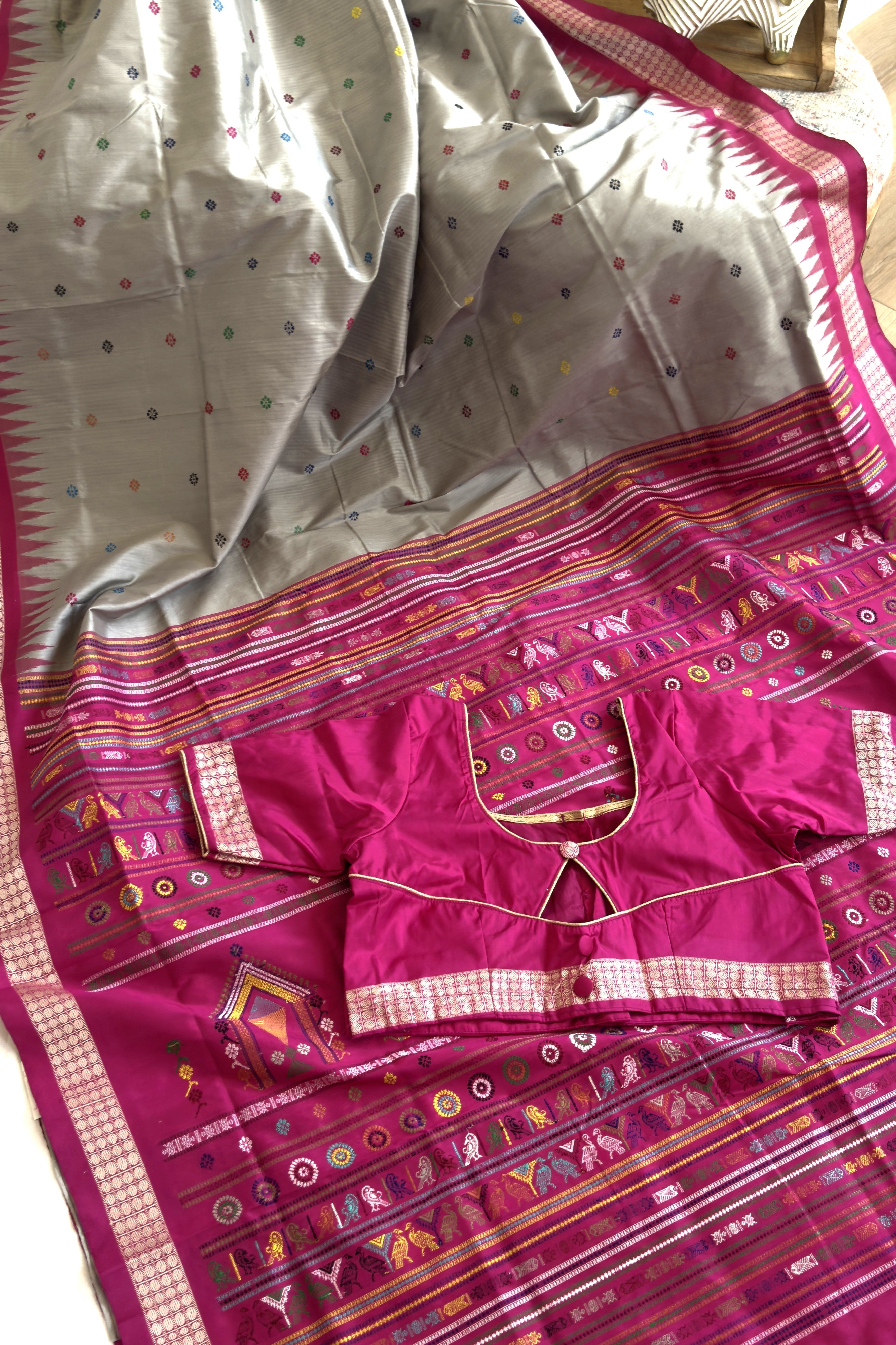 Dolabedi Pure Silk Sambalpuri Odisha Handloom Saree