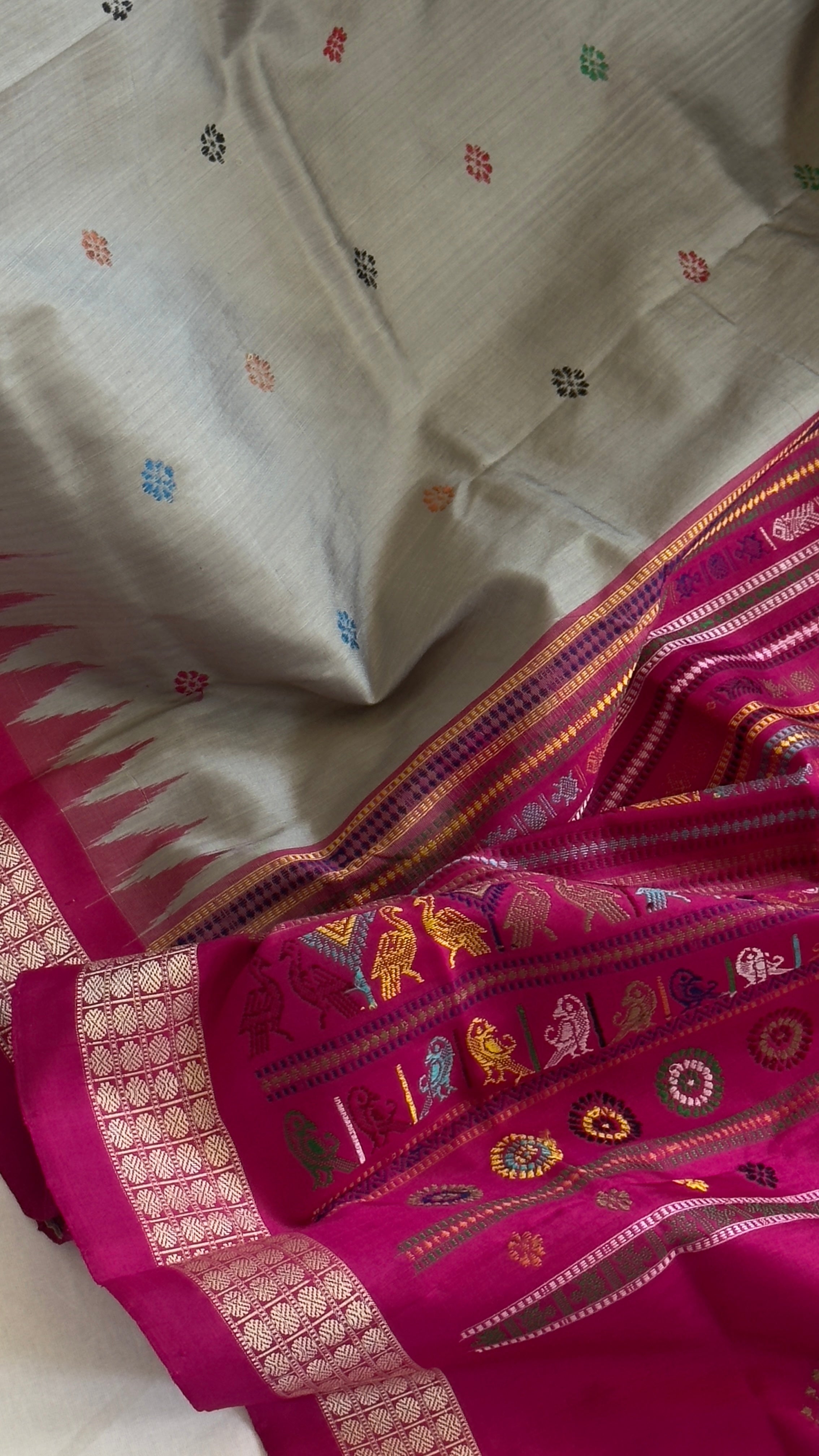 Dolabedi Pure Silk Sambalpuri Odisha Handloom Saree