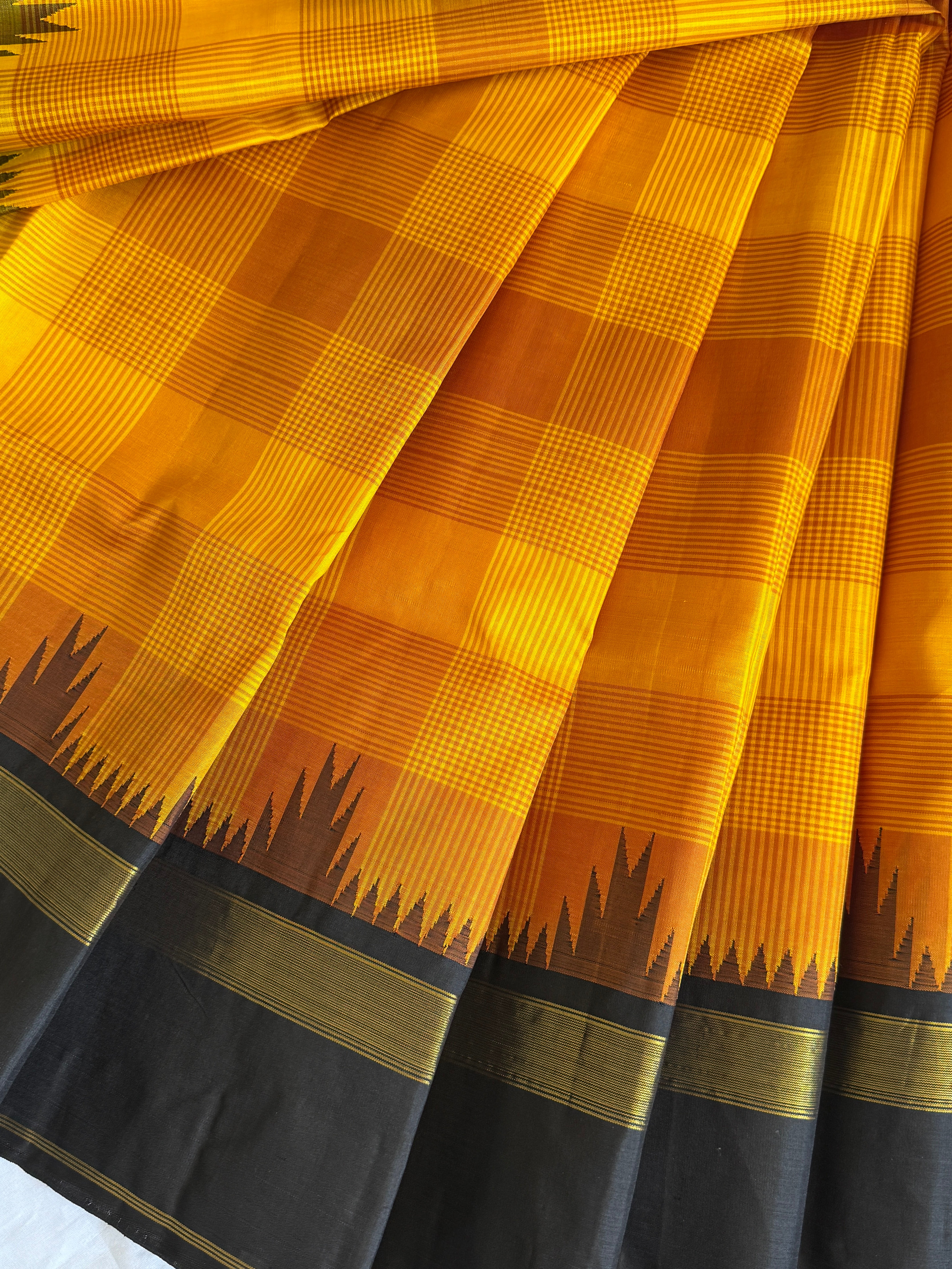 Kanjeevaram Handloom Pure Silk Kattam Saree