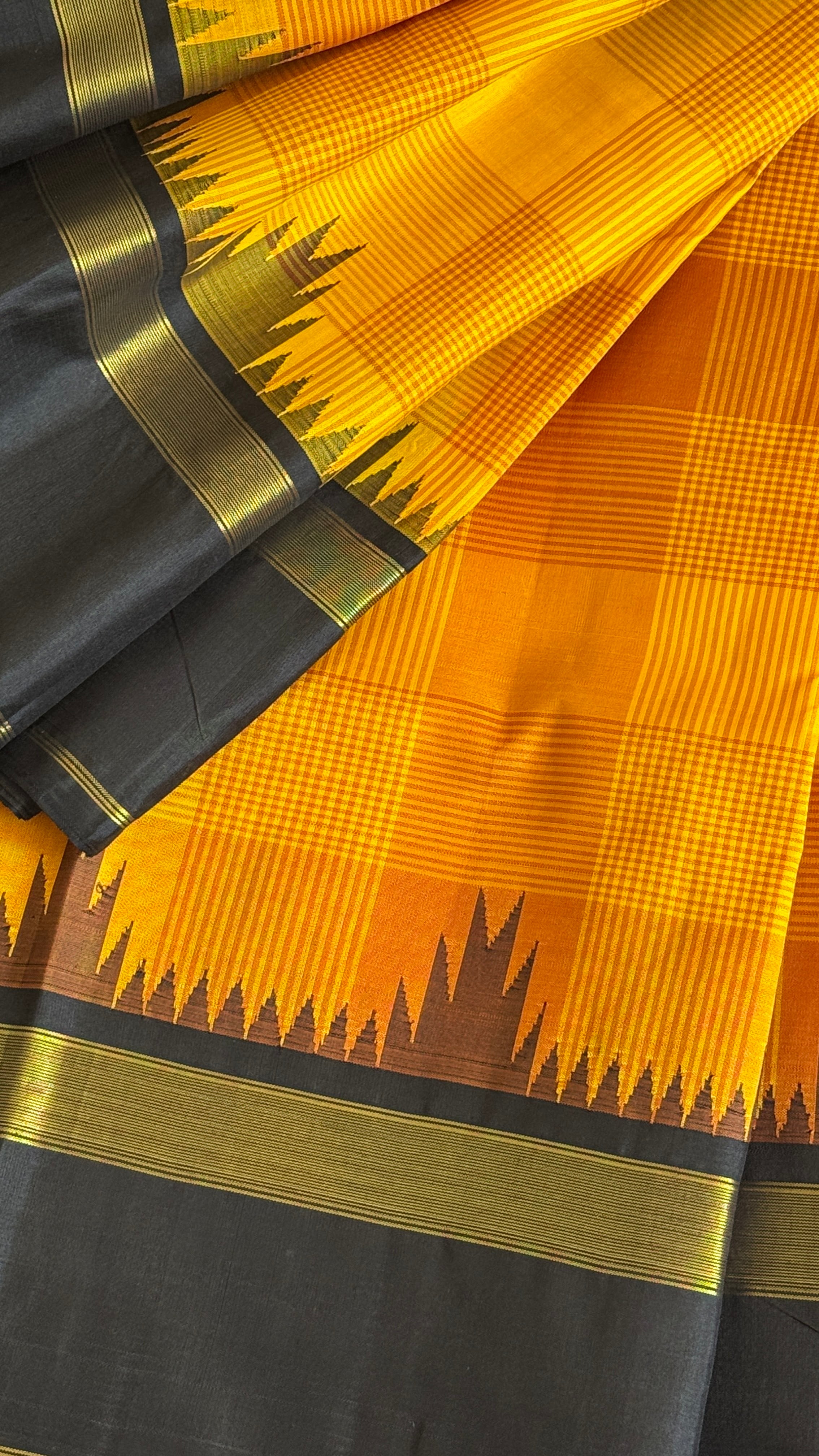 Kanjeevaram Handloom Pure Silk Kattam Saree