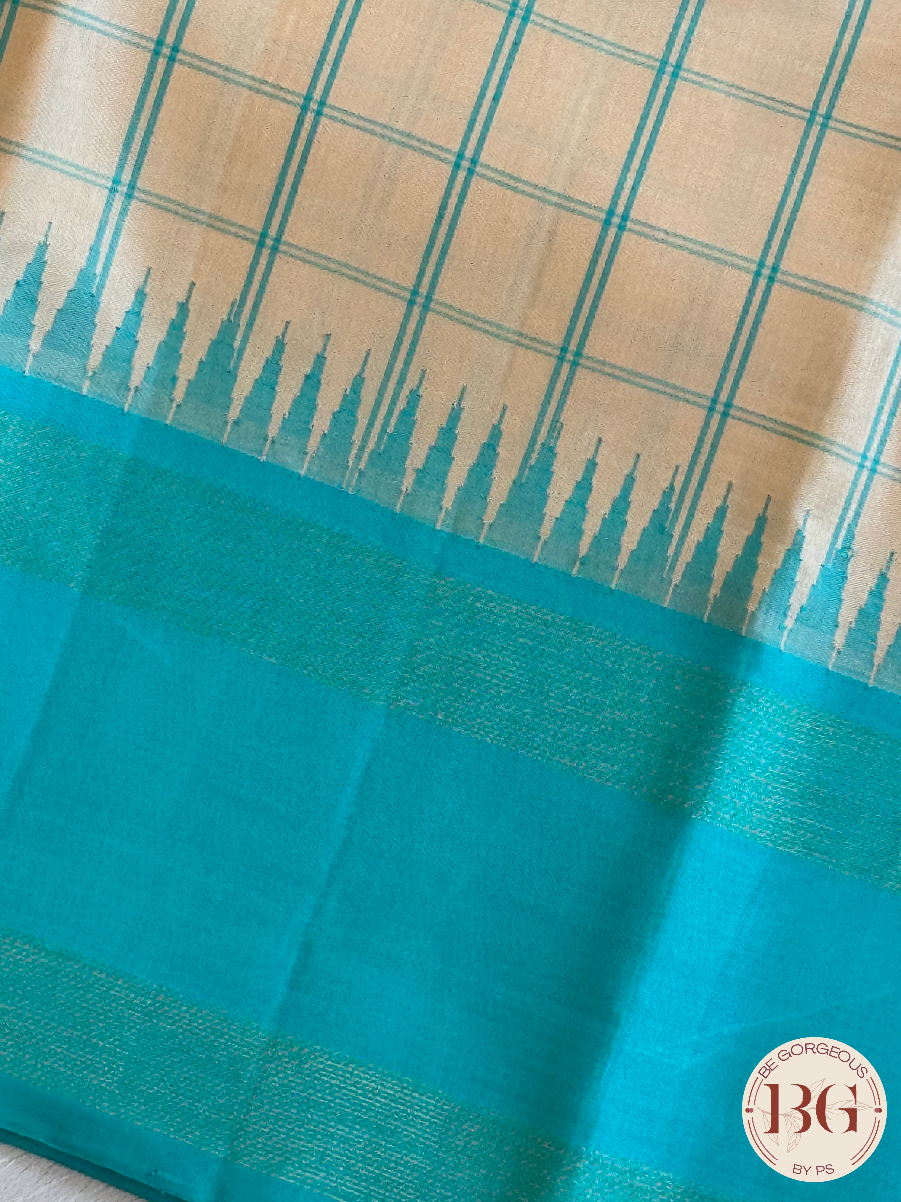 Kanjeevaram pure silk handloom saree - off white blue big checker