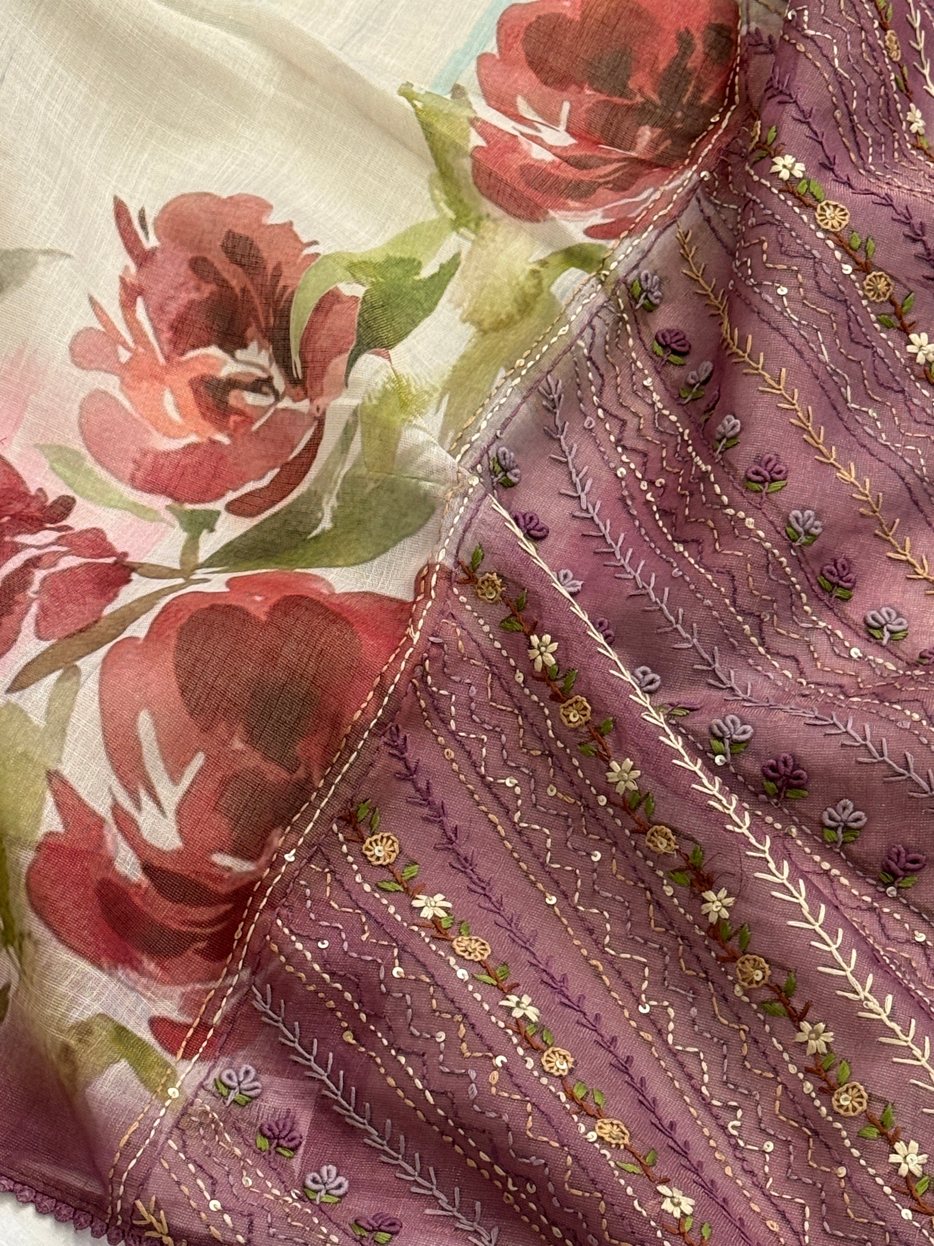Bengal Linen Saree handpainted with French Knot Embroidery