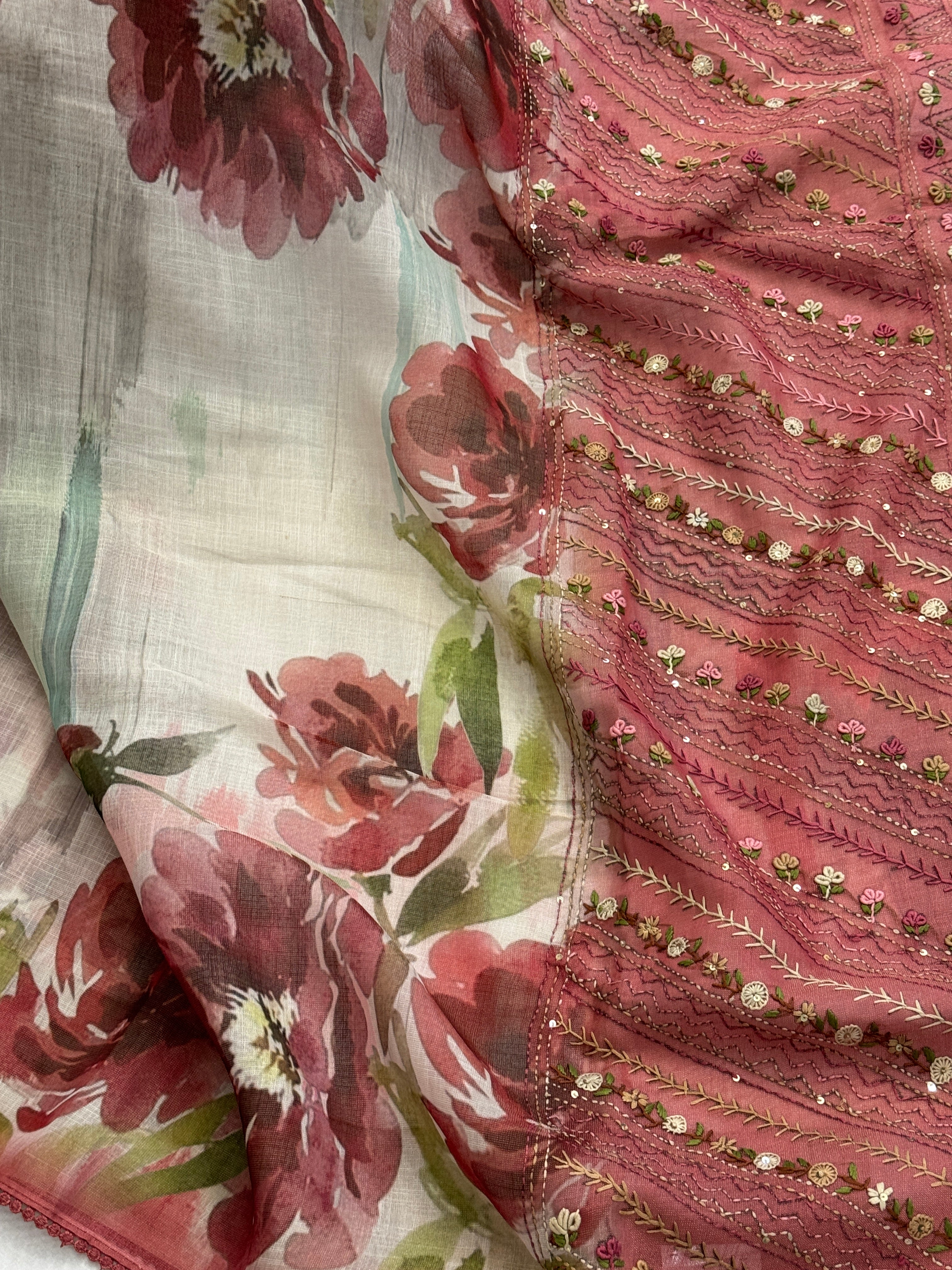 Bengal Linen Saree handpainted with French Knot Embroidery