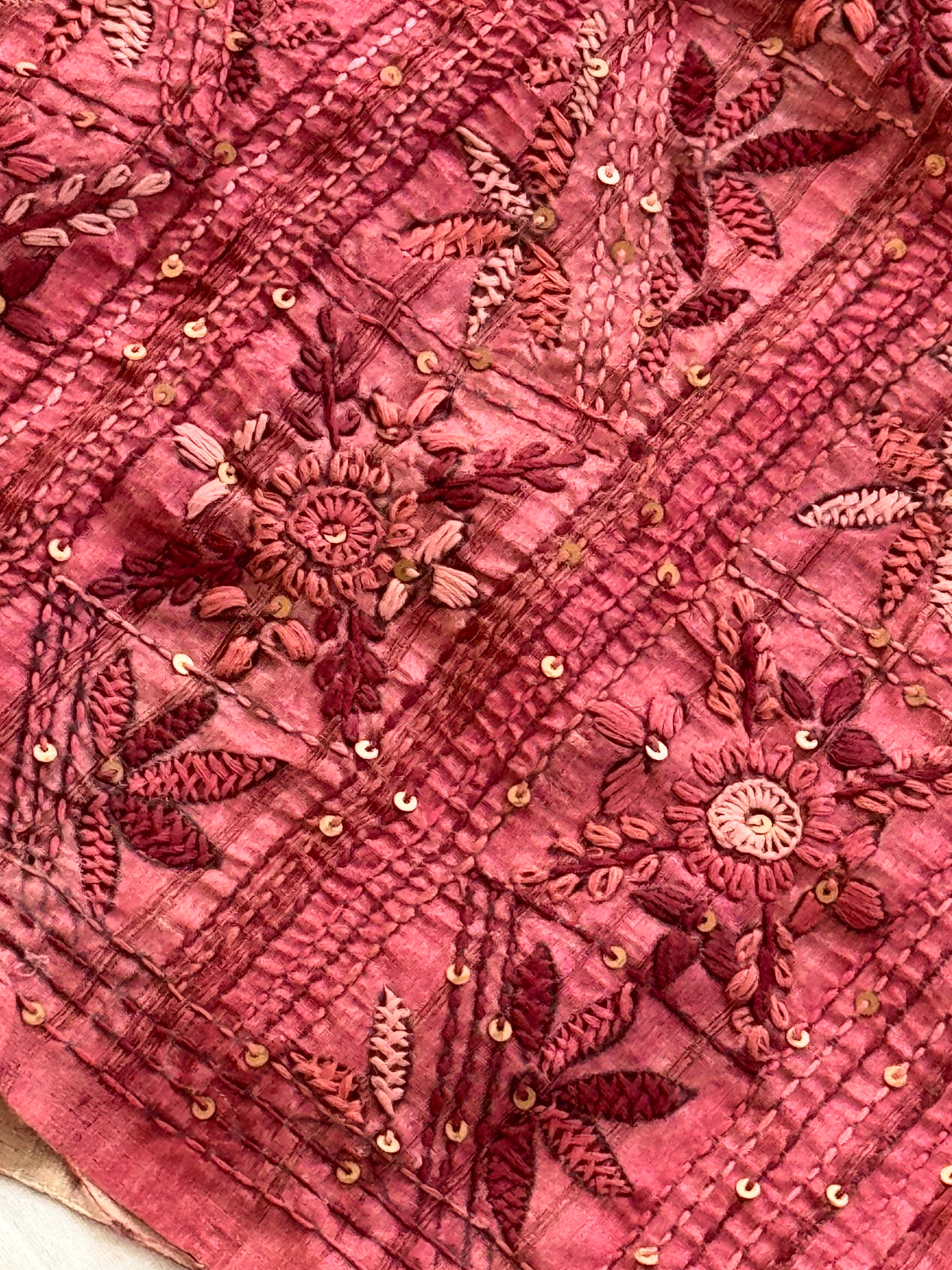 Bengal Linen Saree with French Knot Embroidery
