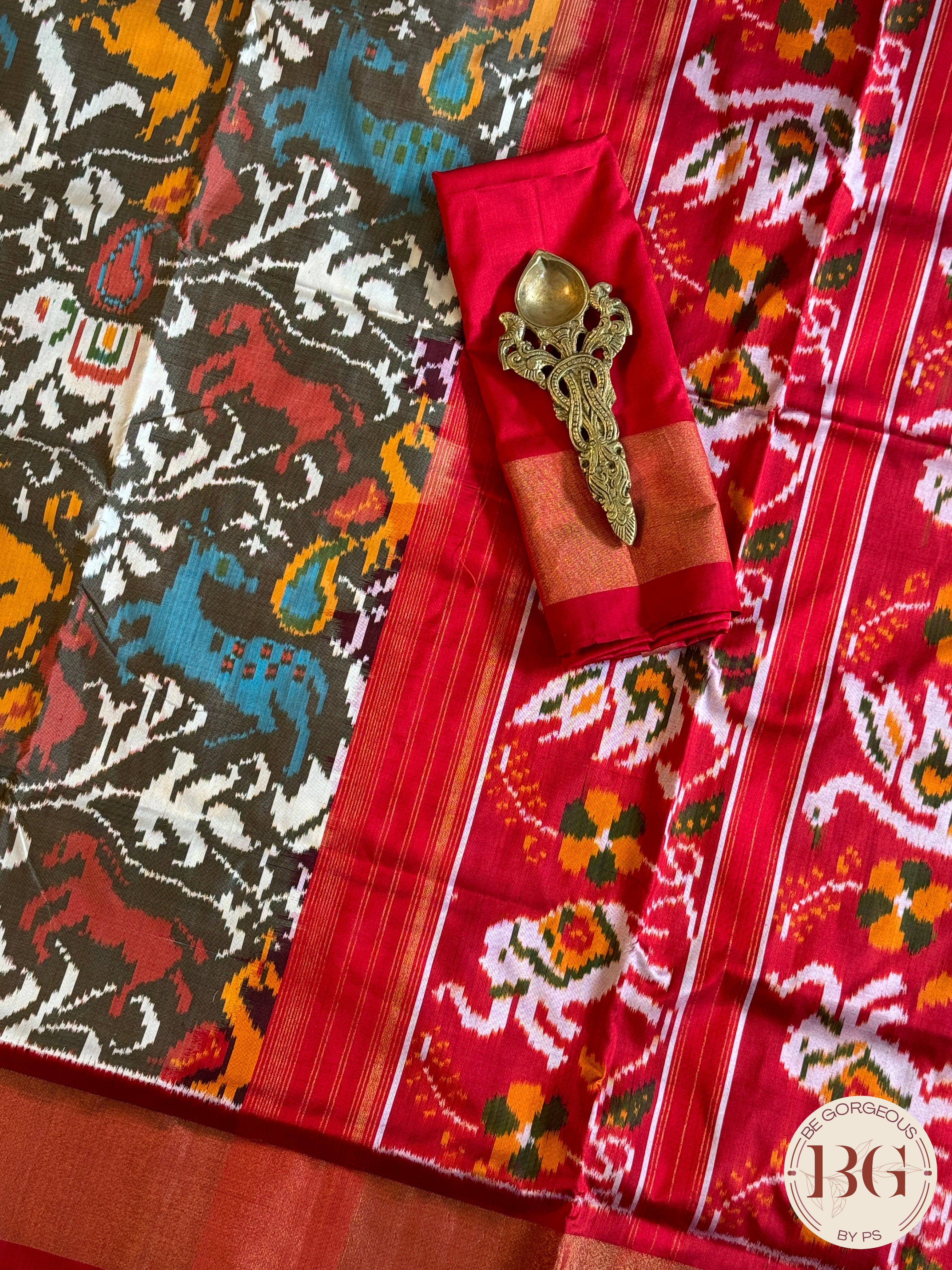 Ikkat Pure silk handloom saree - Black Red