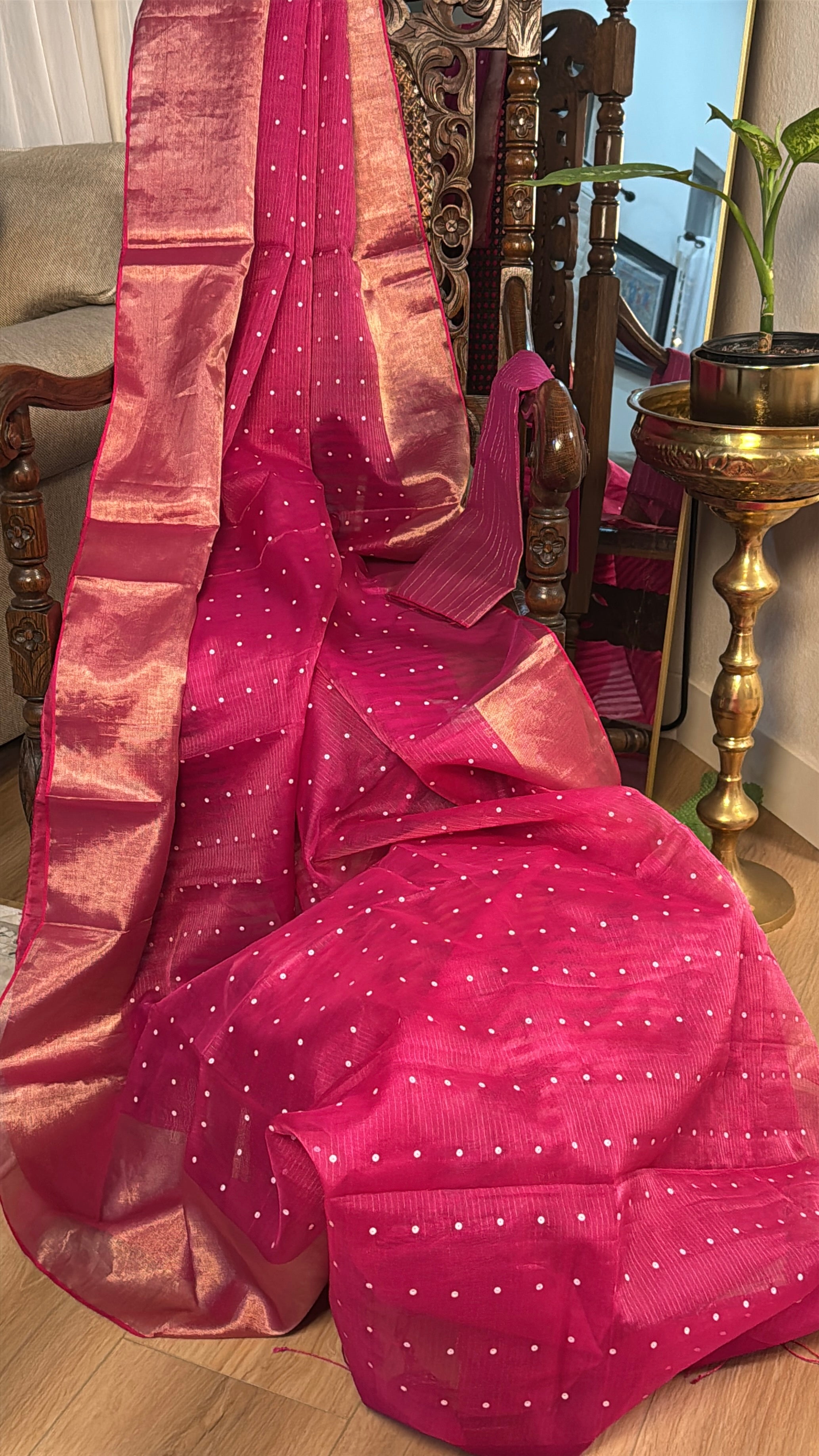 Silk Handloom Saree with weaving