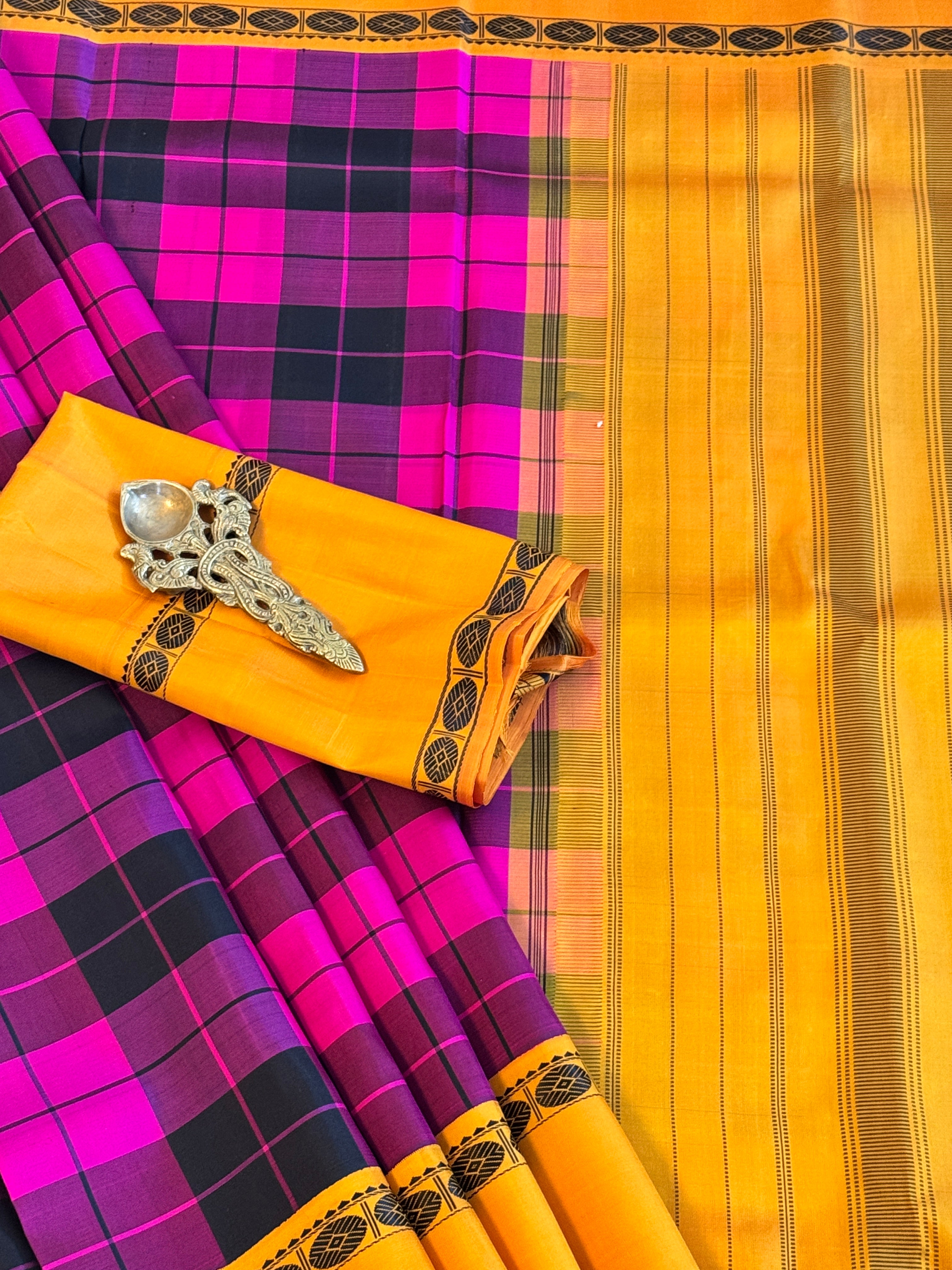 Kanjeevaram Handloom Pure Silk Kattam Saree