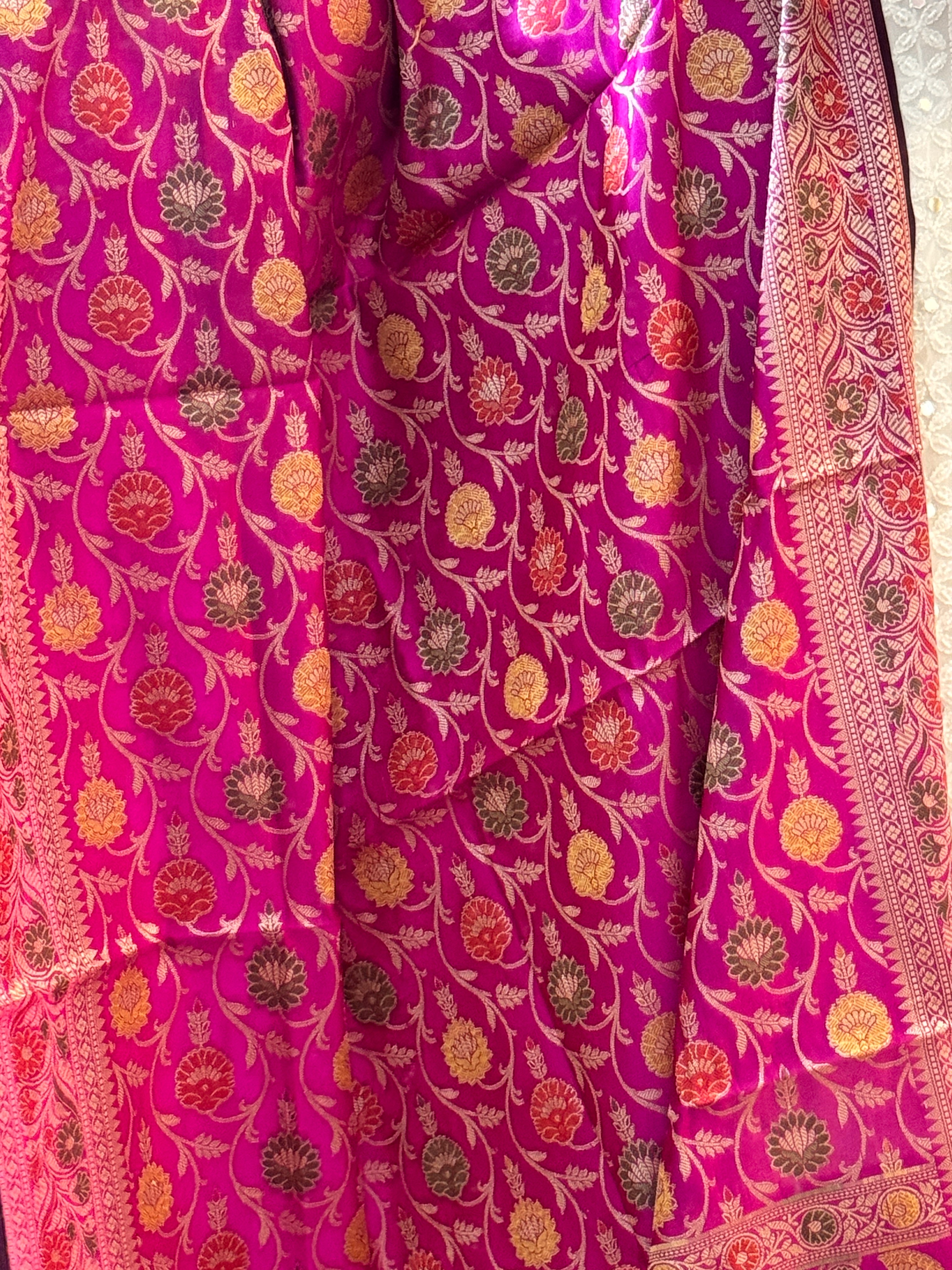 Banarasi Jama Work dupatta - pink