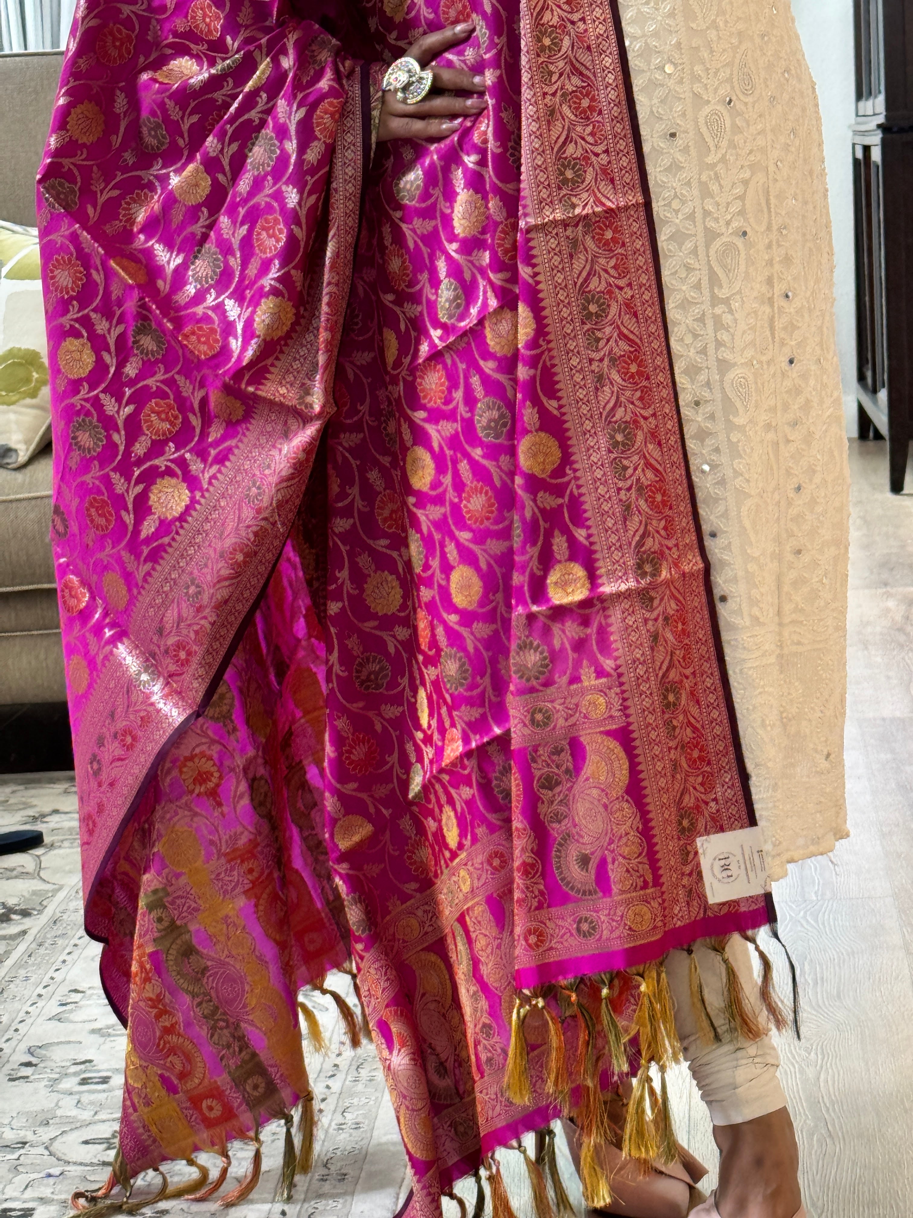 Banarasi Jama Work dupatta - pink