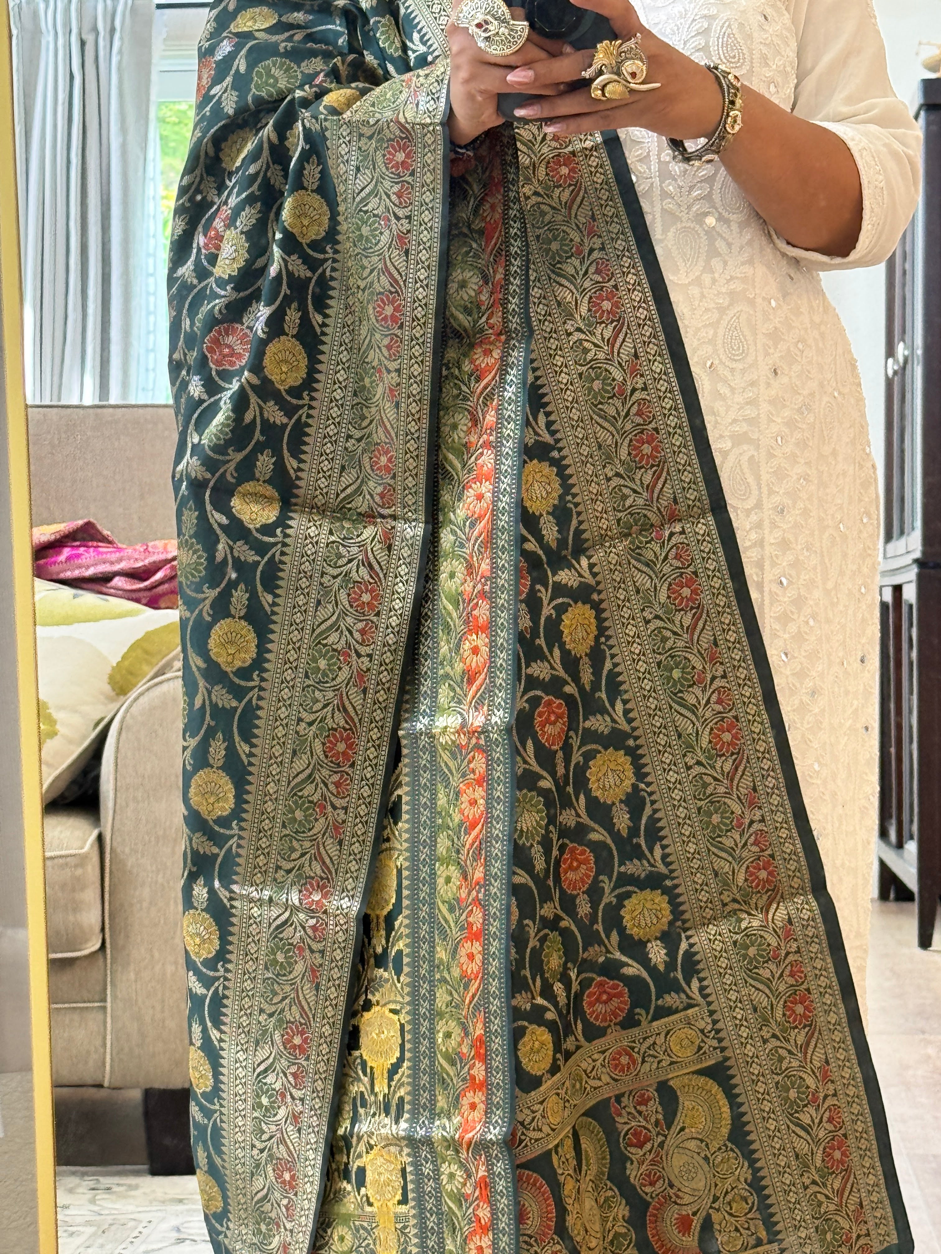 Banarasi Jama Work dupatta - green