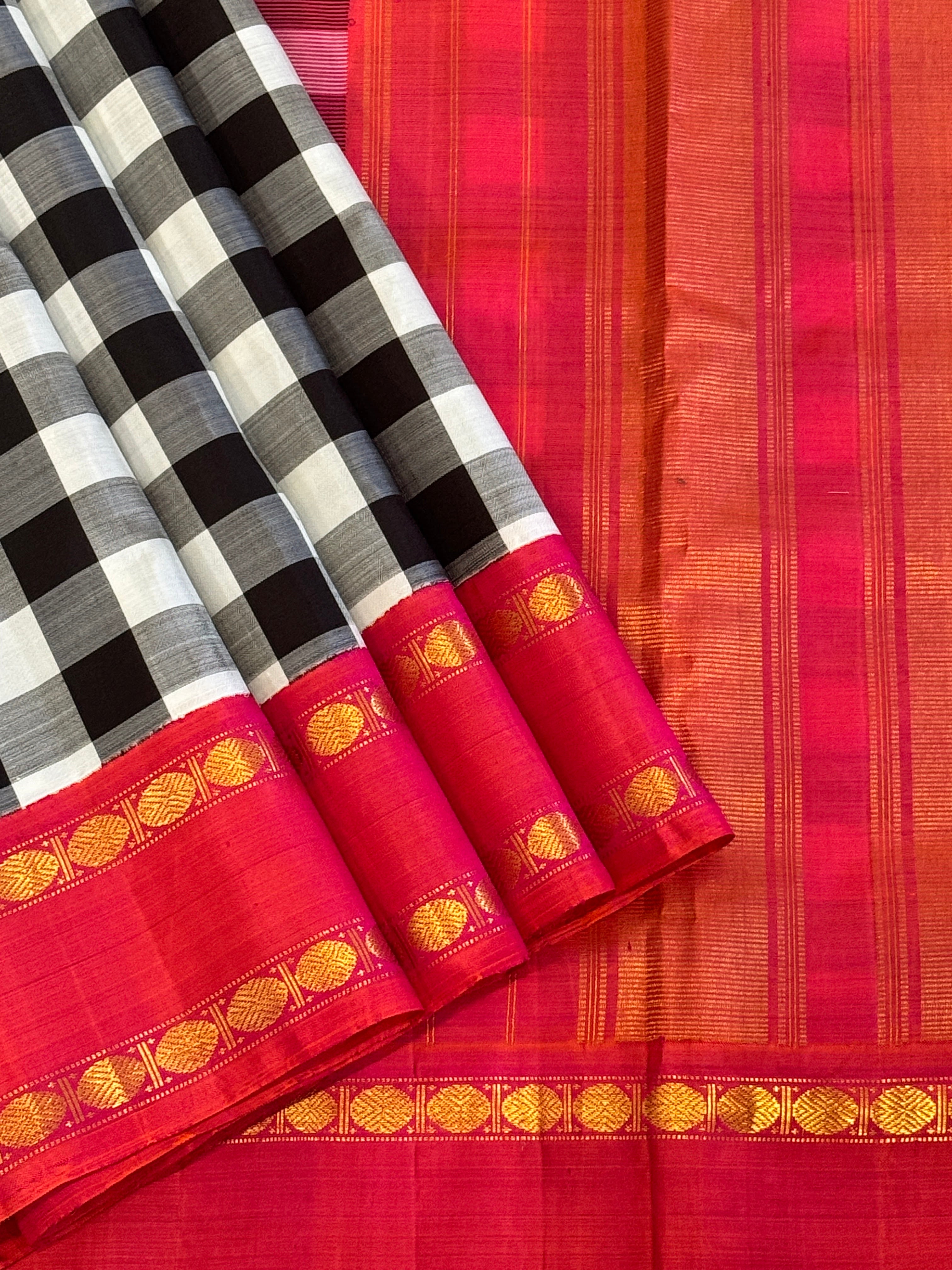 Kanjeevaram Handloom Pure Silk Saree