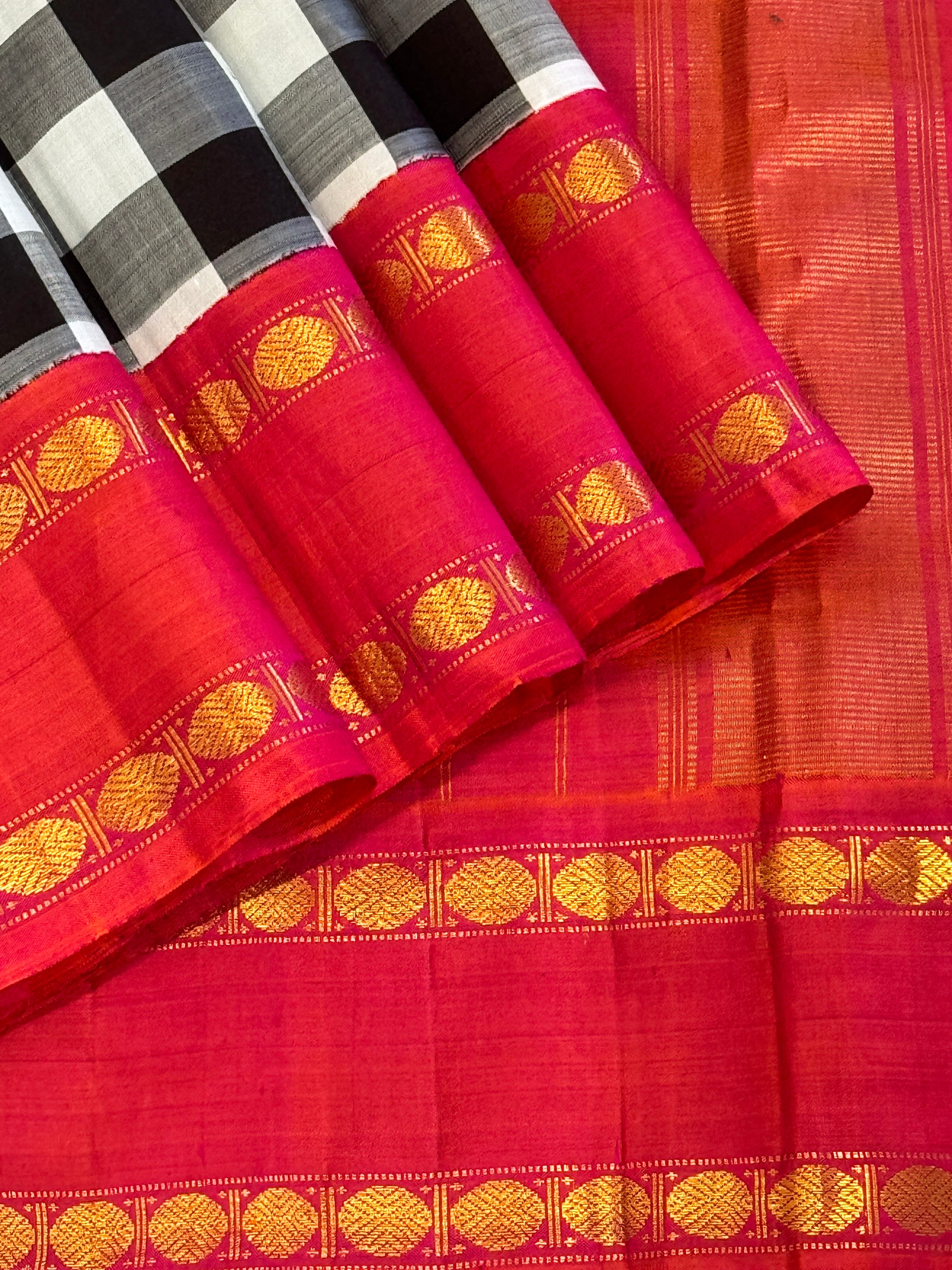 Kanjeevaram Handloom Pure Silk Saree