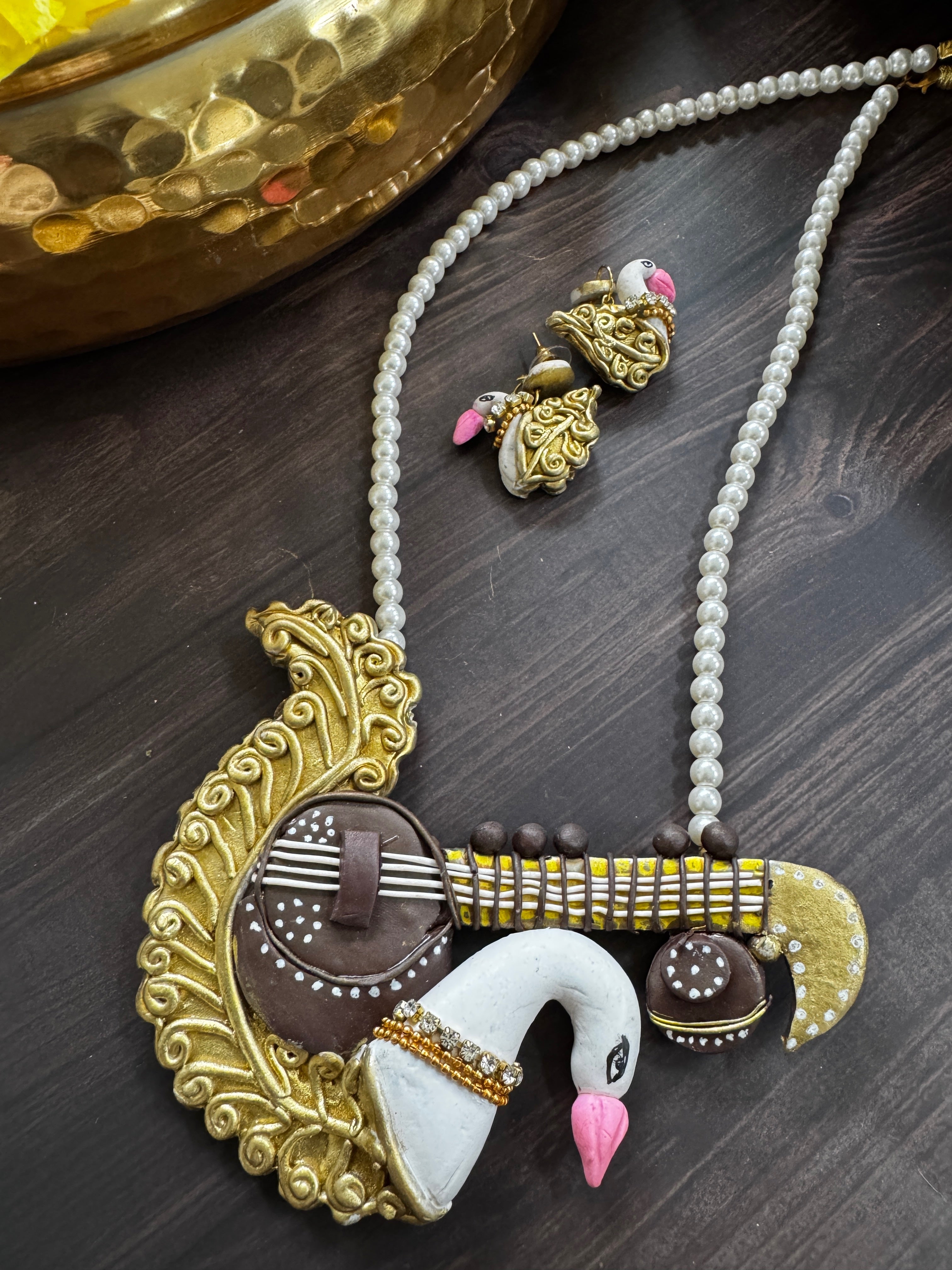 Terracotta Handmade Jewelery - Hans