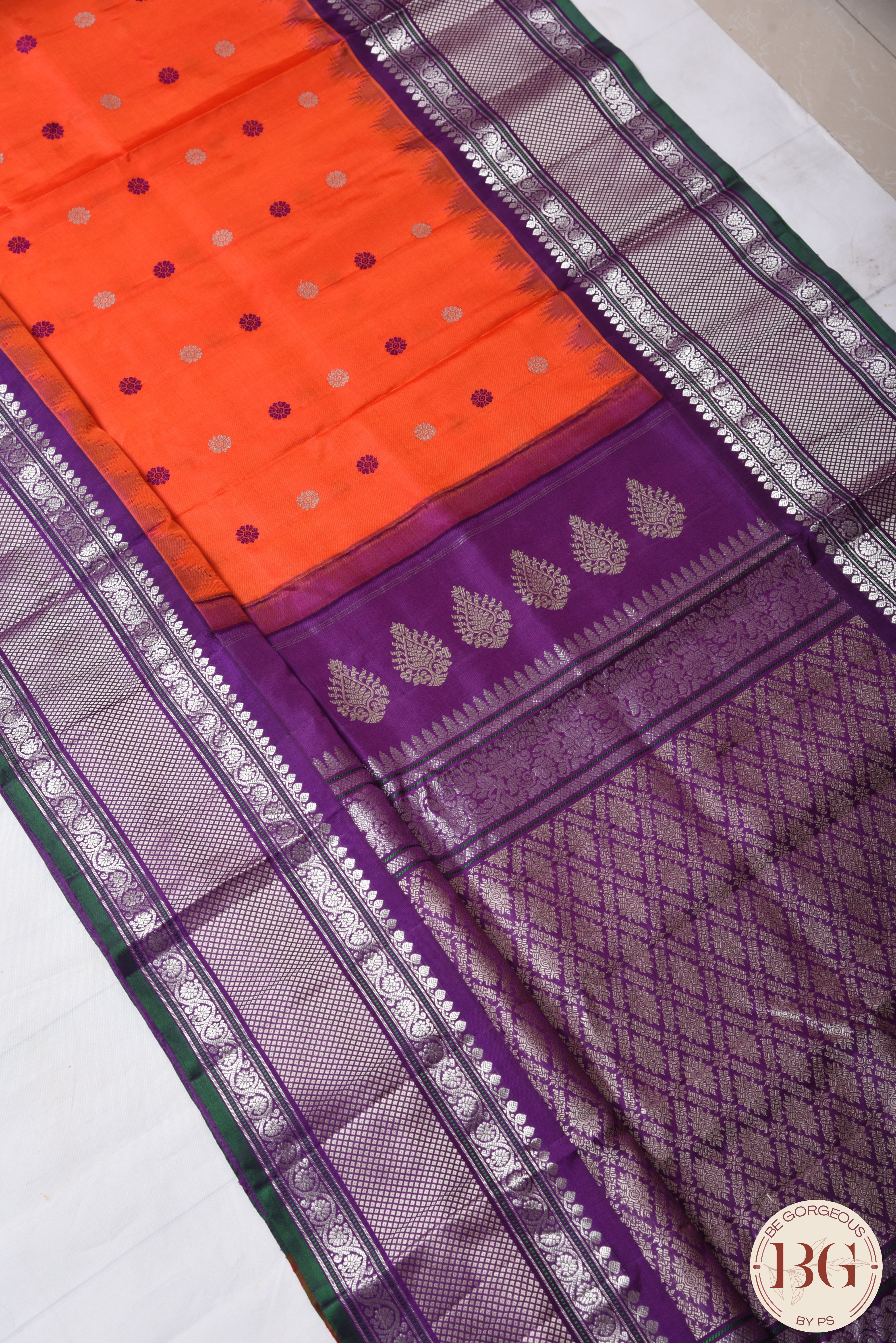 No Zari Kuttu Gadwal Pure handloom silk saree - orangish red with purple