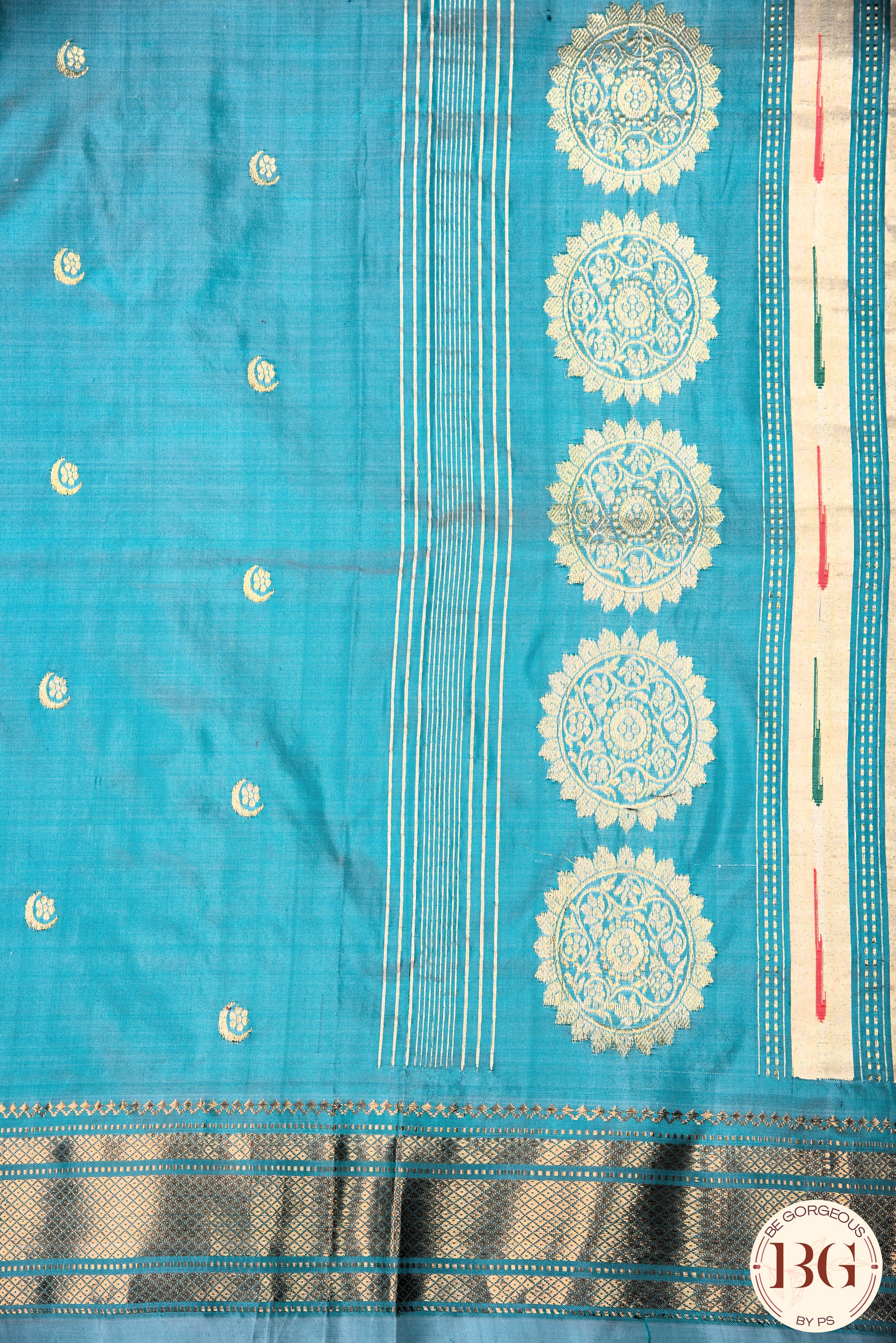 Maharani paithani pure silk saree with chakra pallu - sea green