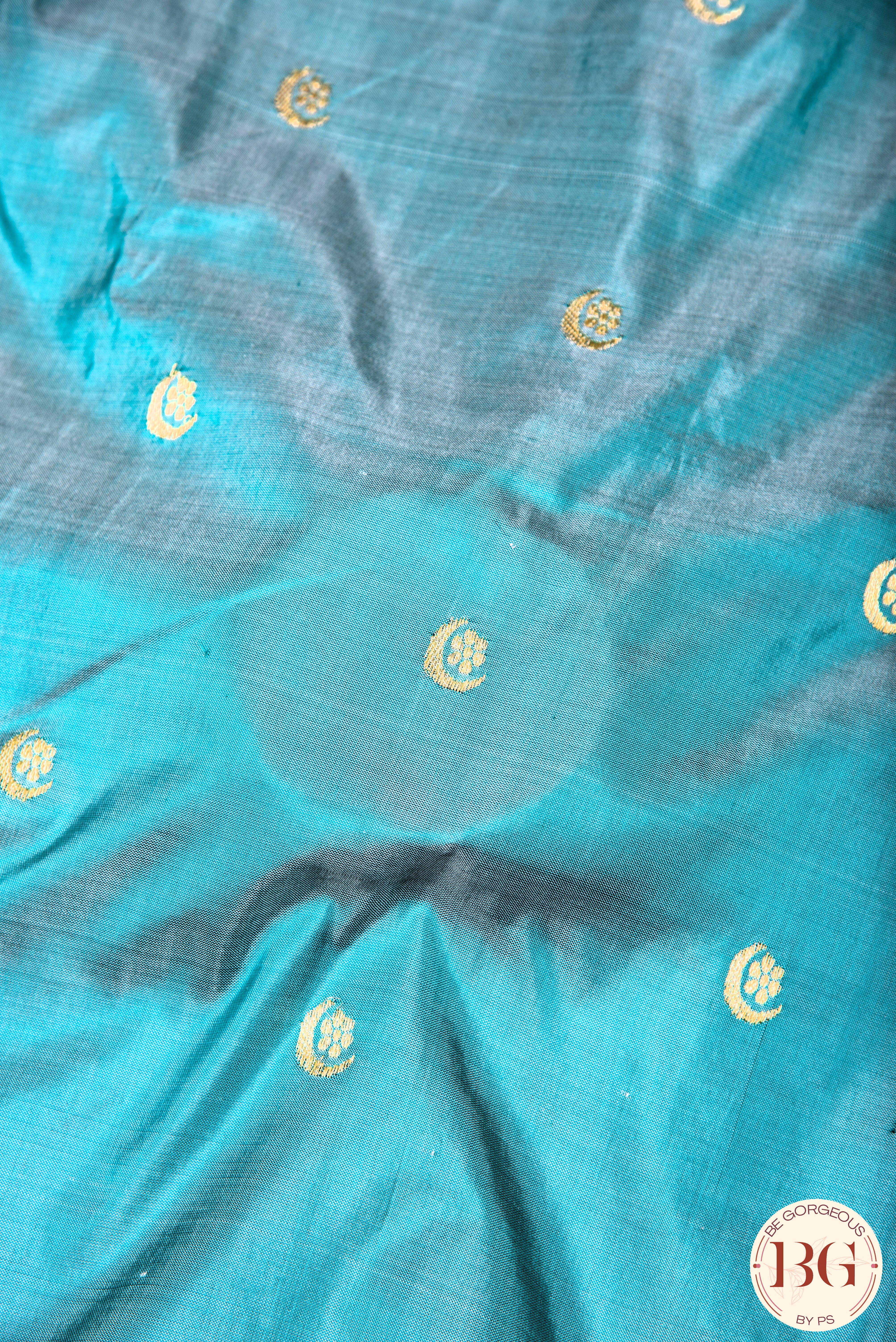 Maharani paithani pure silk saree with chakra pallu - sea green