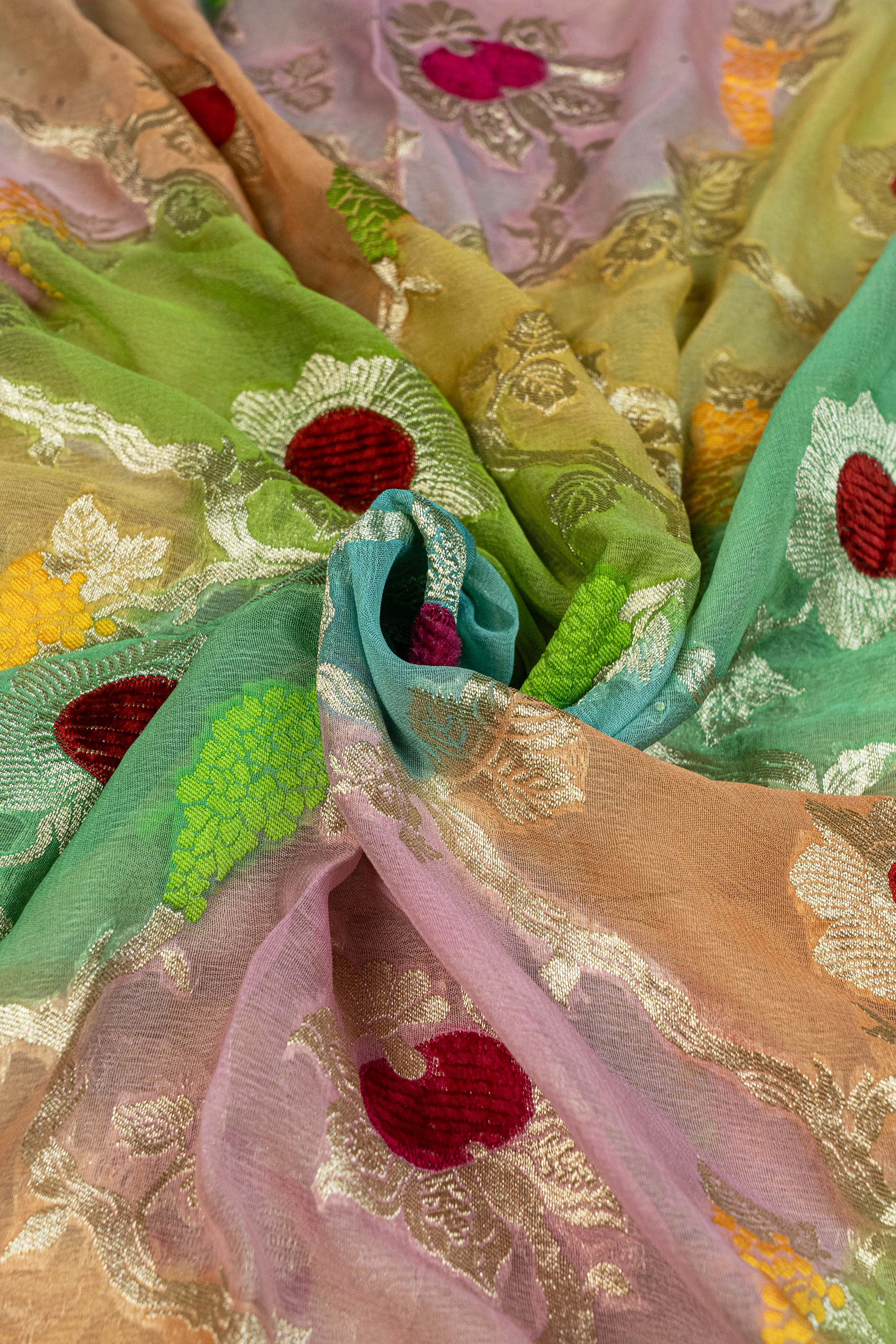 Banarasi Khaddi Georgette Velvet Meena Saree - multicolor