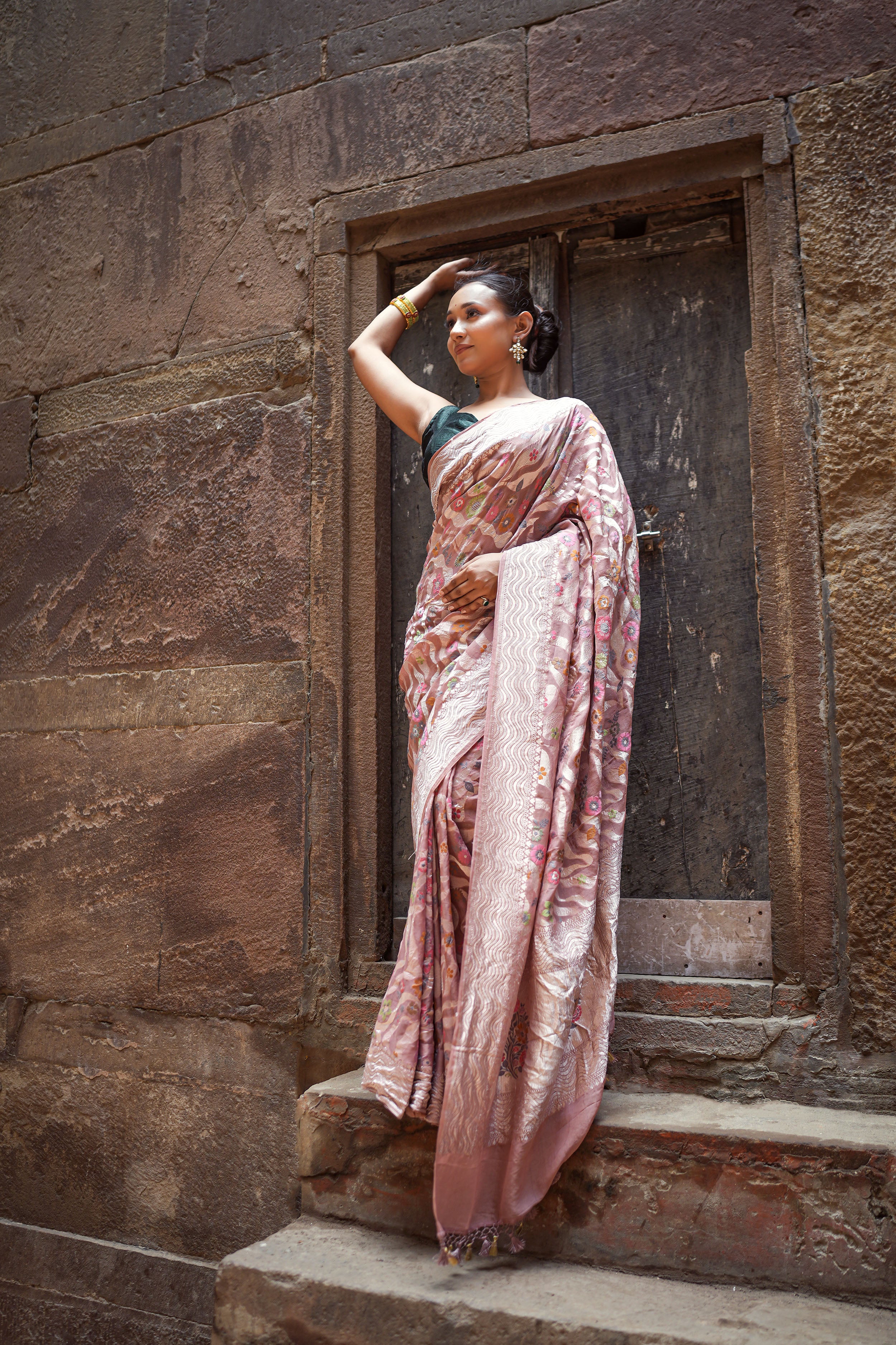 Khaddi Georgette Tilfi Meenakari Saree