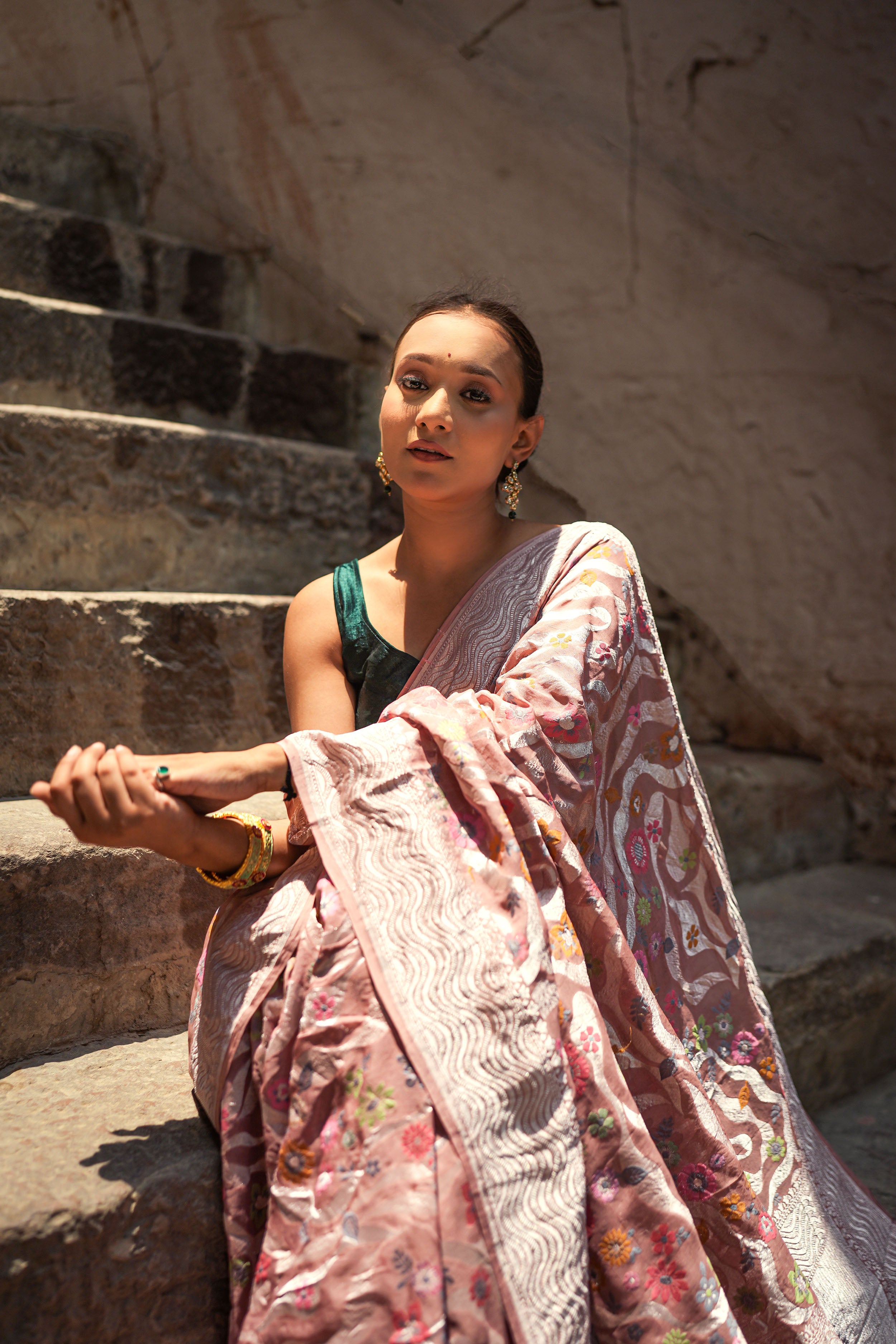 Khaddi Georgette Tilfi Meenakari Saree