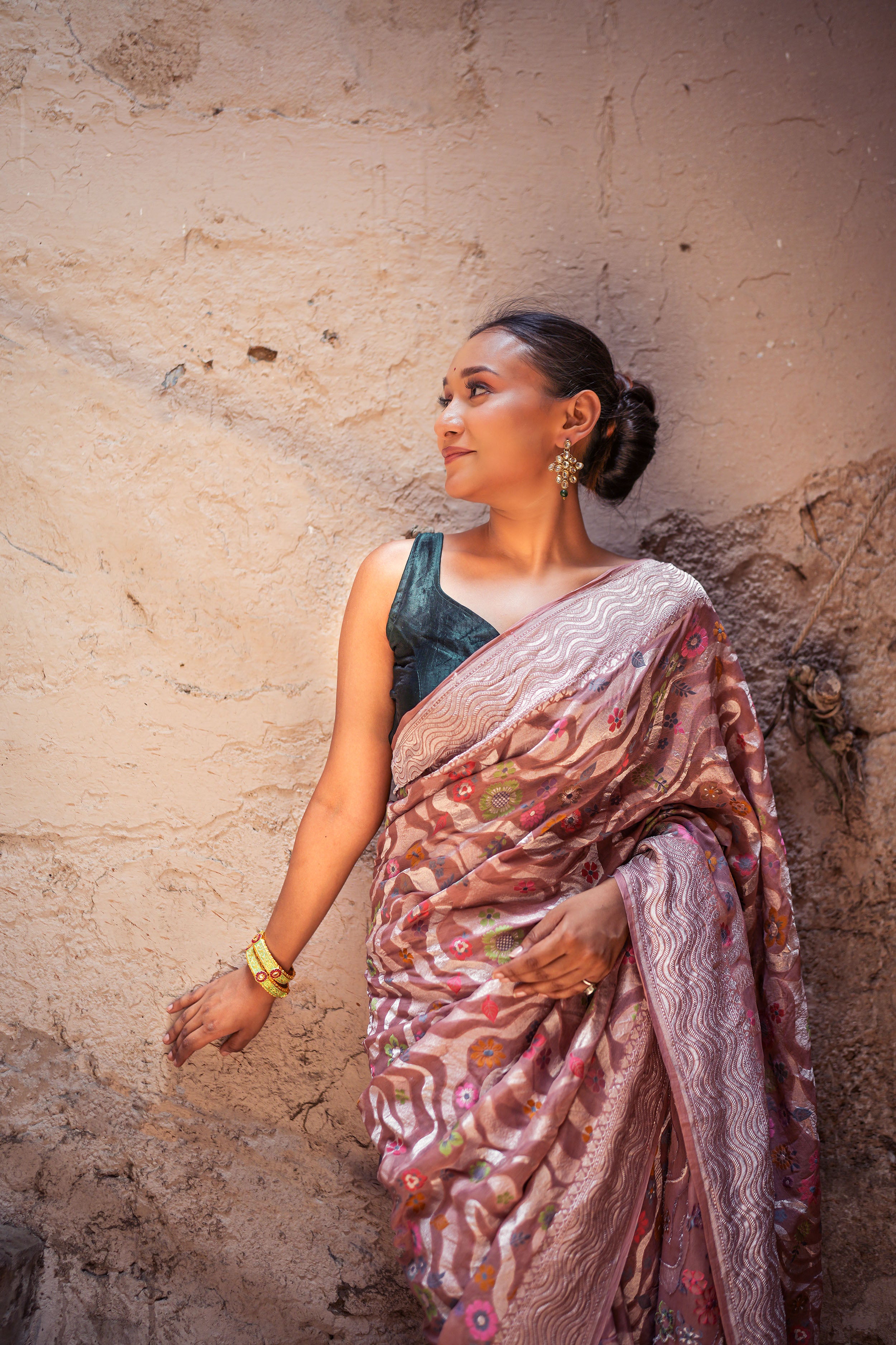 Khaddi Georgette Tilfi Meenakari Saree