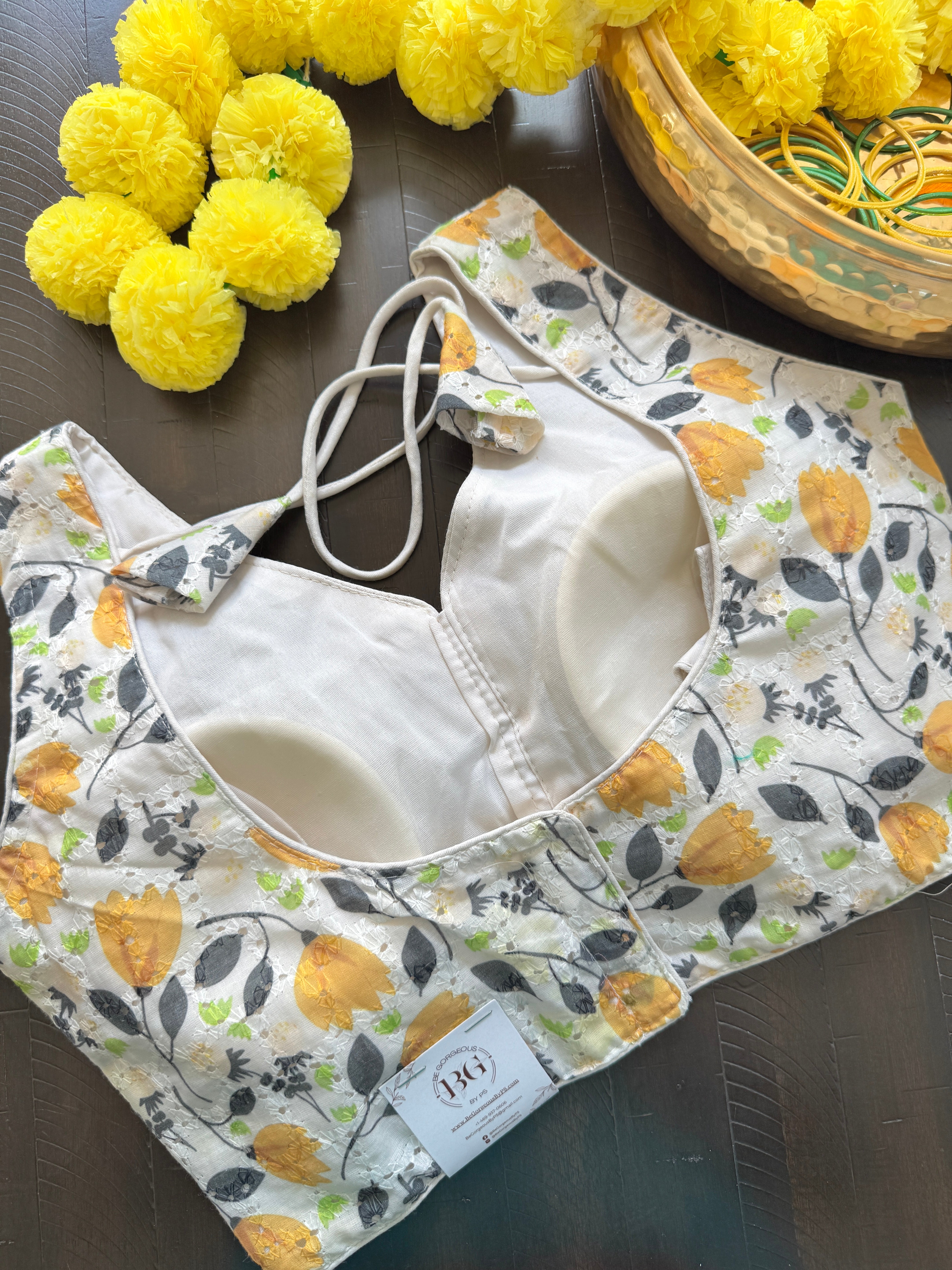 Readymade Padded Hakoba Cotton back hooks sleeveless blouse