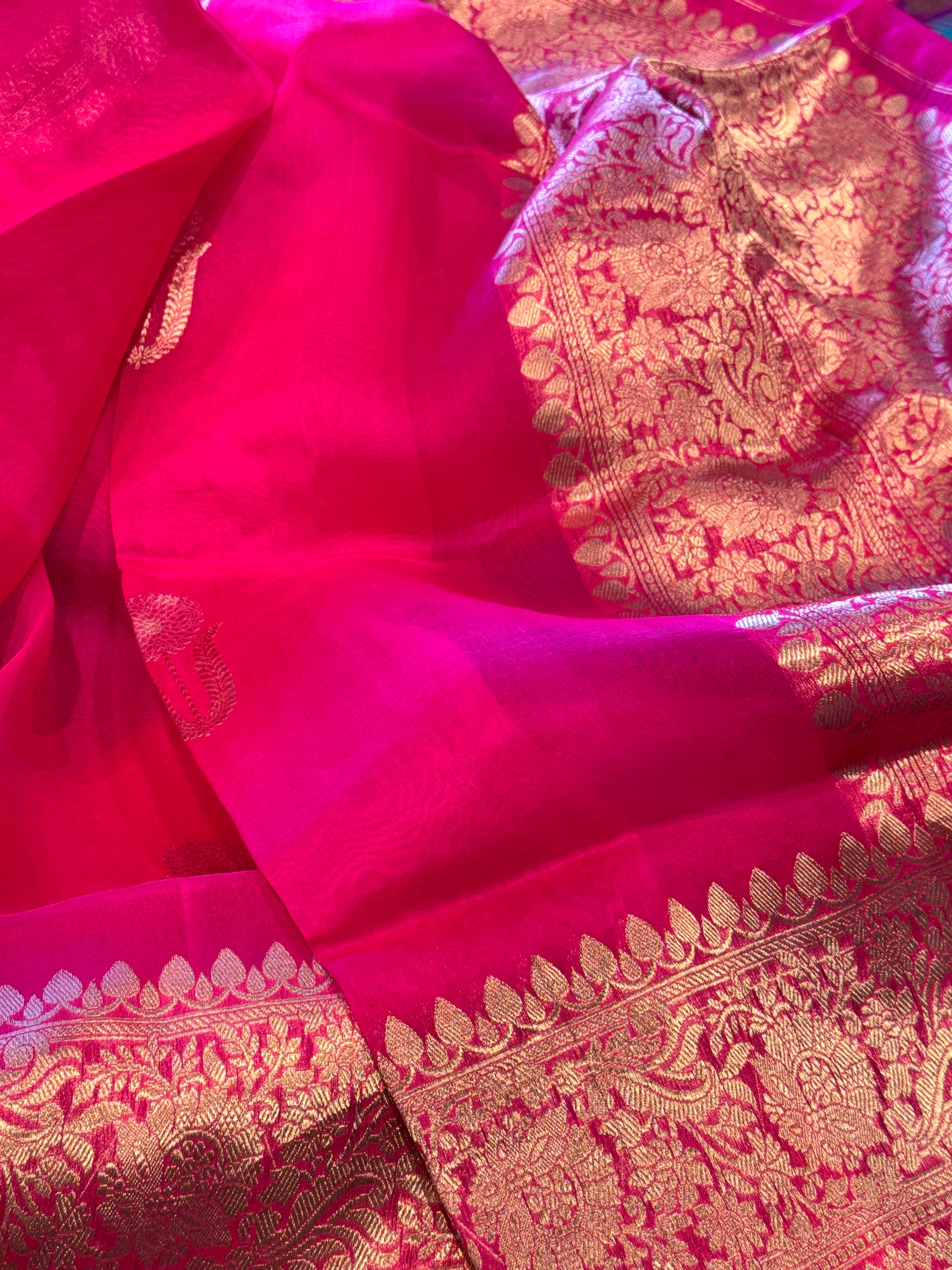 Banarasi Kora Organza Silk Handloom Saree - pink