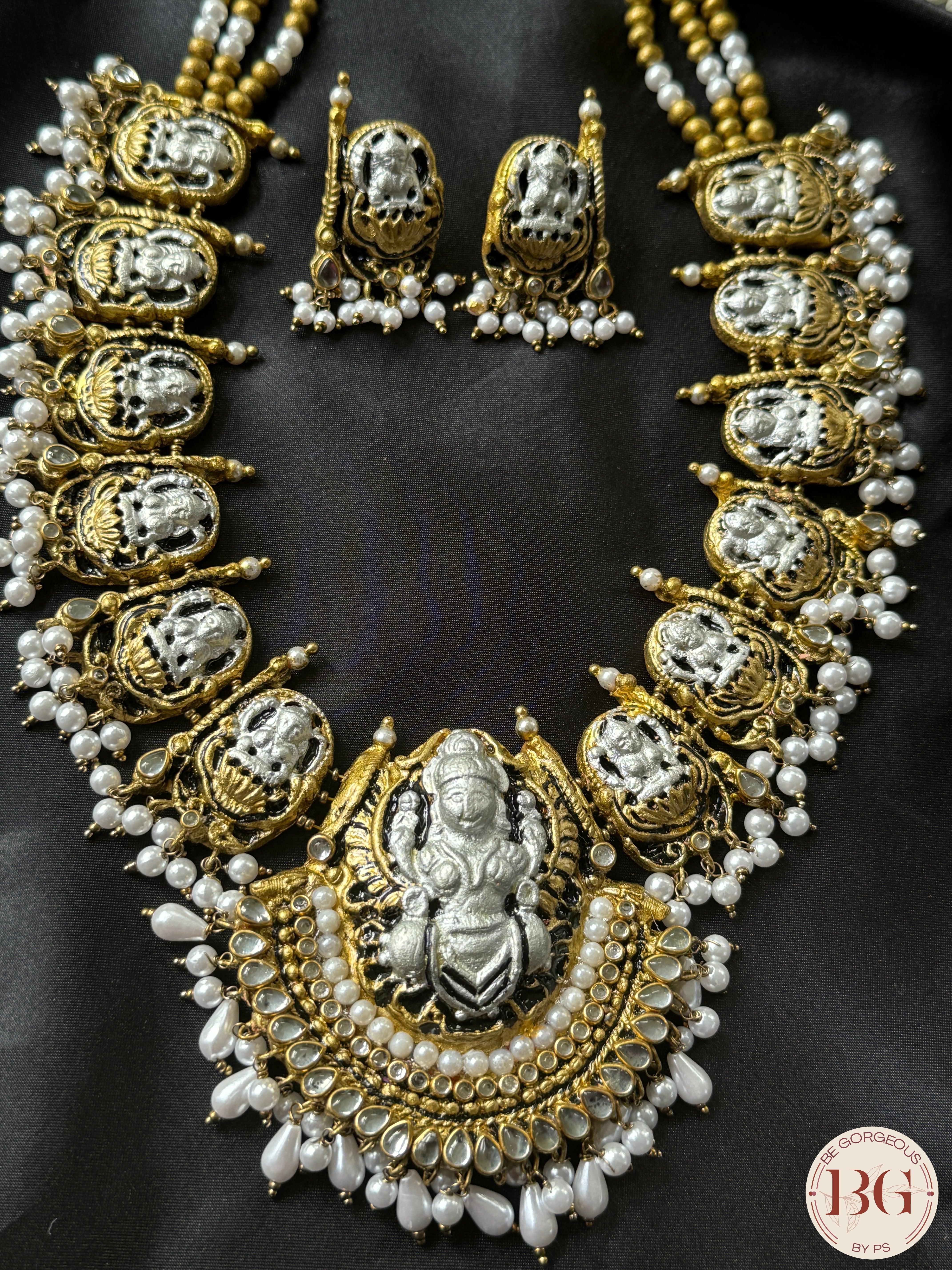 Terracotta Handmade Jewelery - Swara