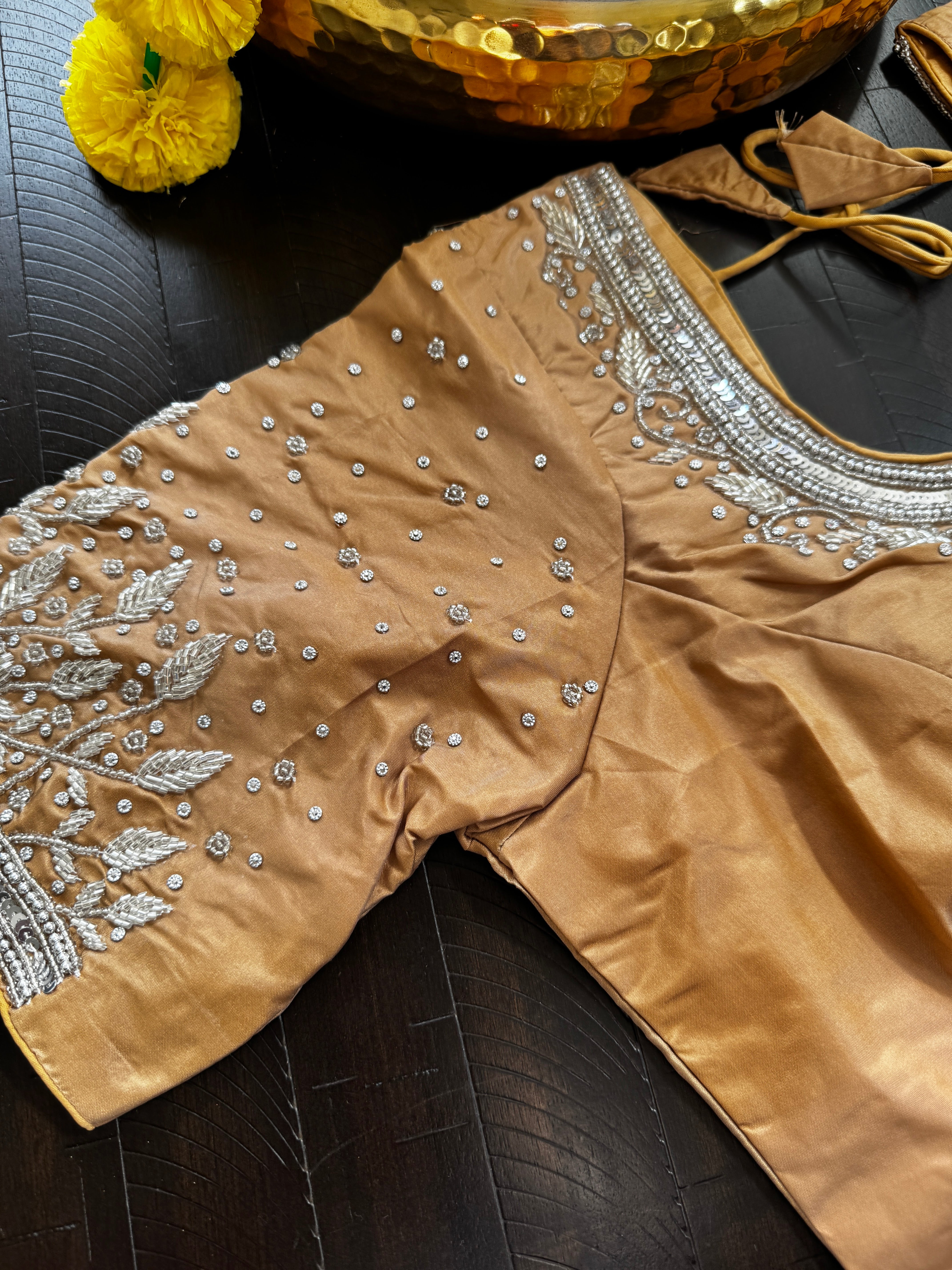 Maggam Work Readymade Padded Blouse front hooks with sleeves - Chico