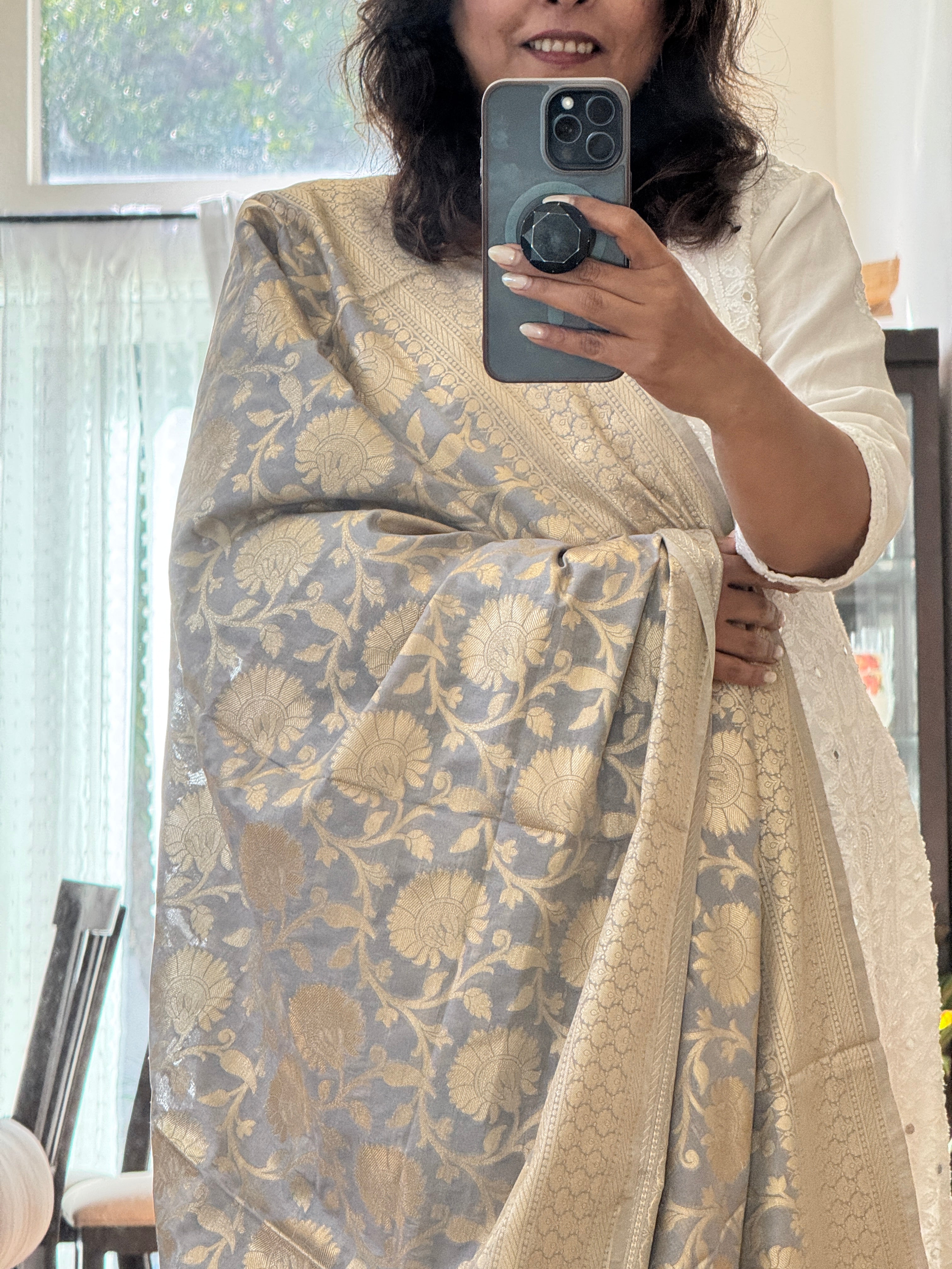 Banarasi dupatta - gray
