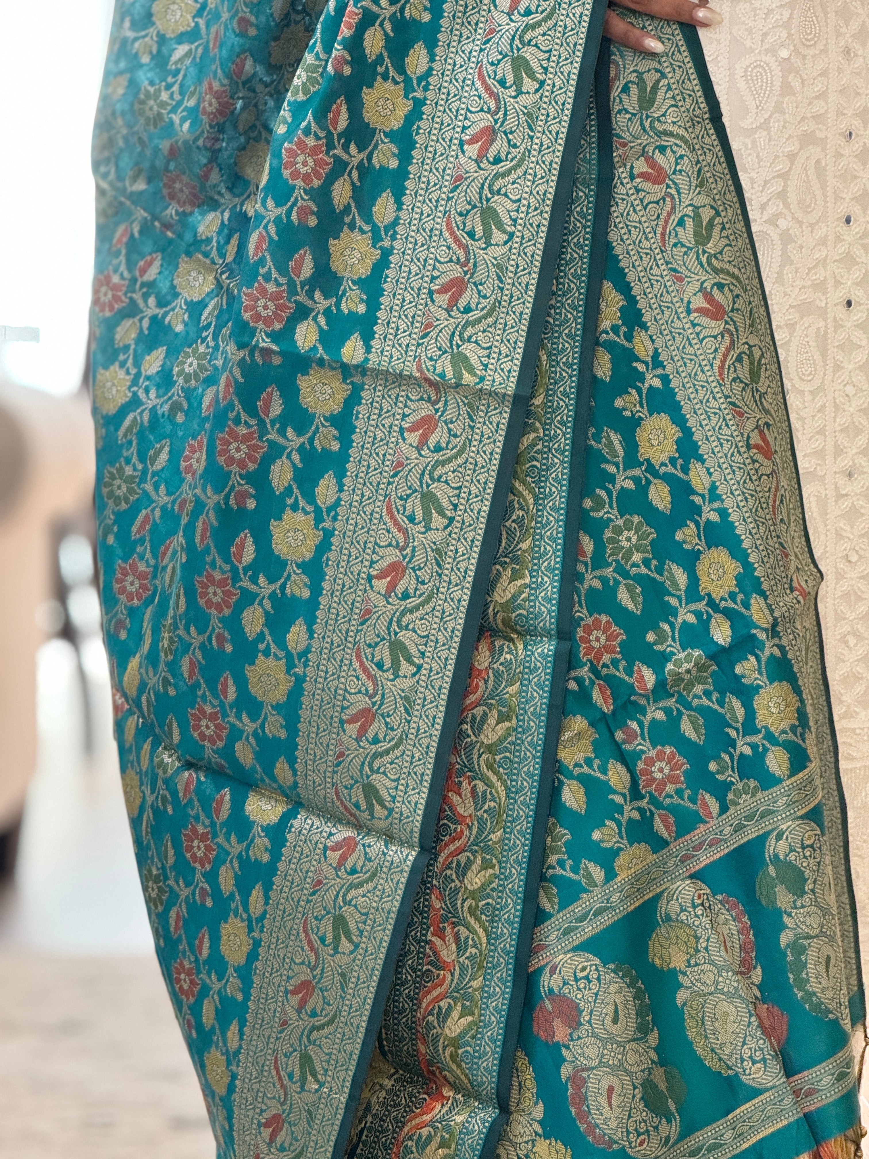 Banarasi Jama Work dupatta - rama green