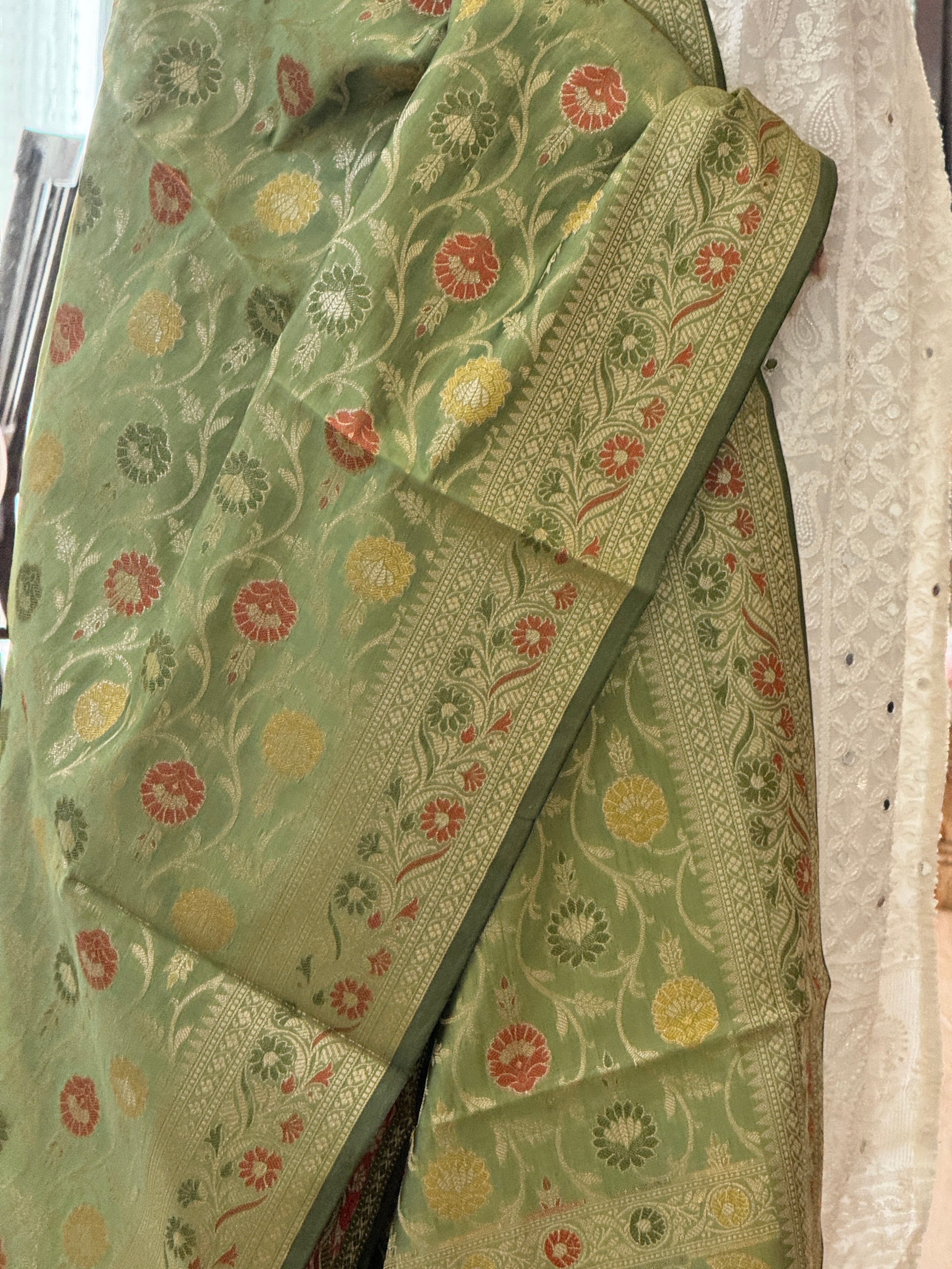 Banarasi Jama Work dupatta - pista green