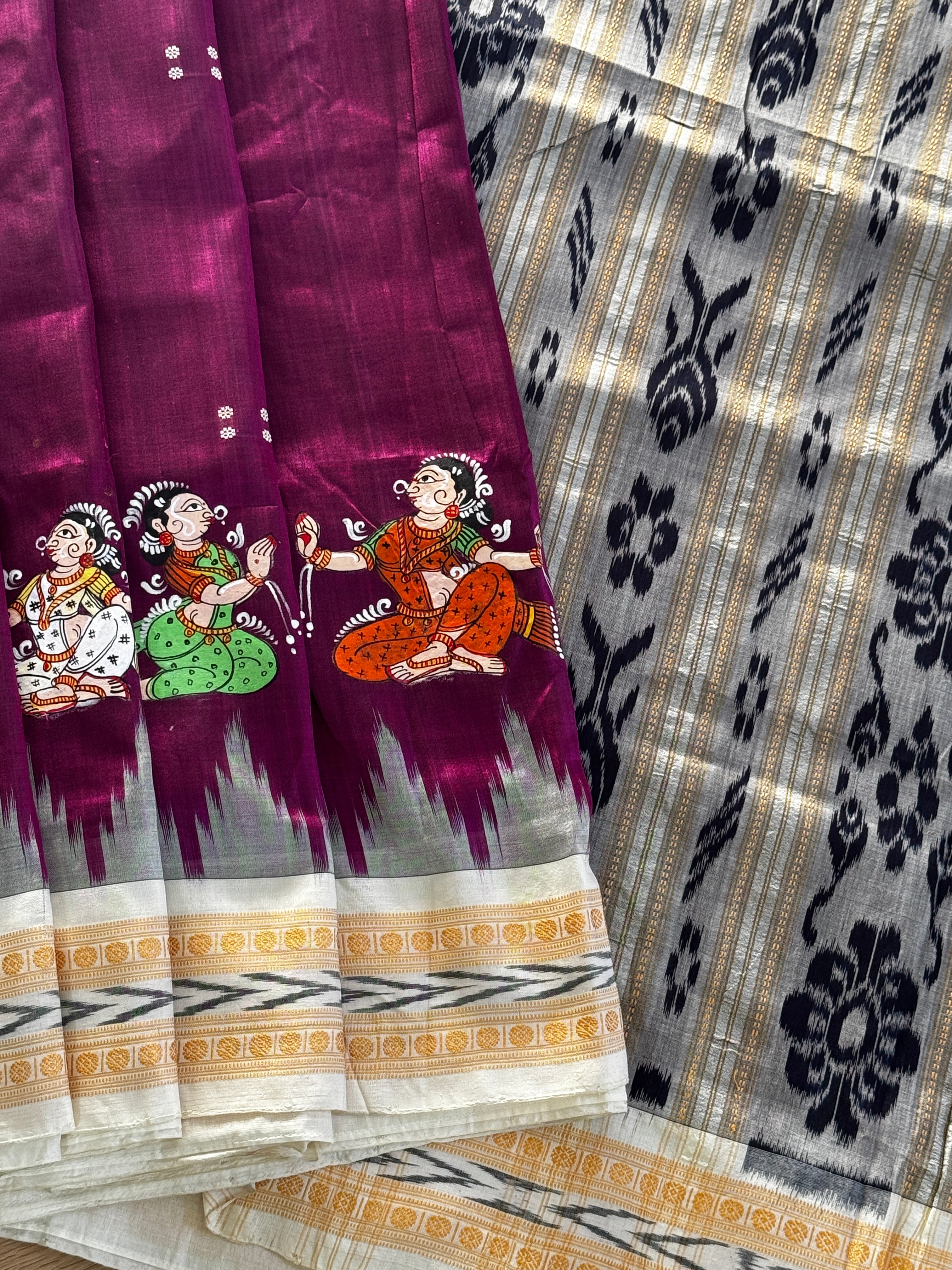 Khandua Silk Odisha Handloom Saree with pattachitra handpaint