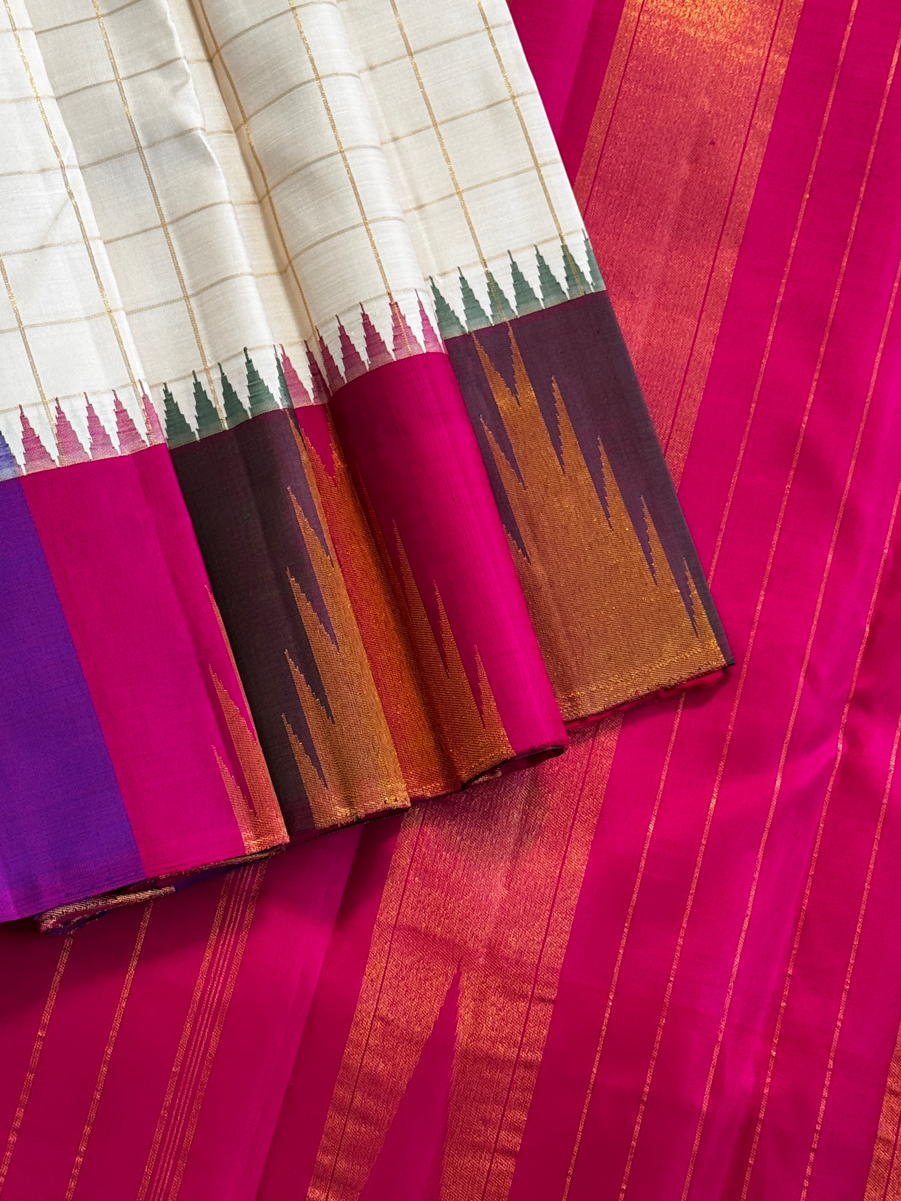 Kanjeevaram Pure silk handloom saree - white