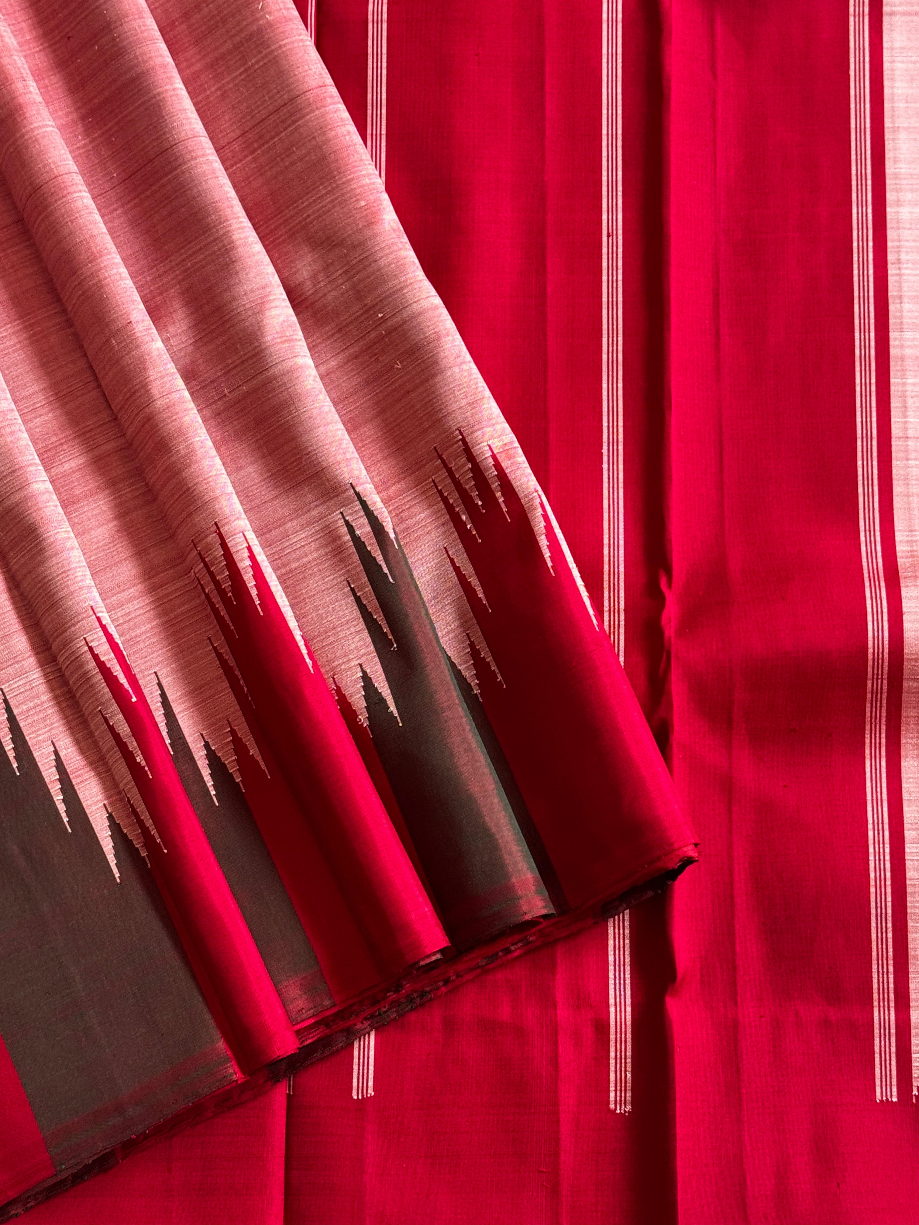 Kanjeevaram Pure silk handloom saree - peach