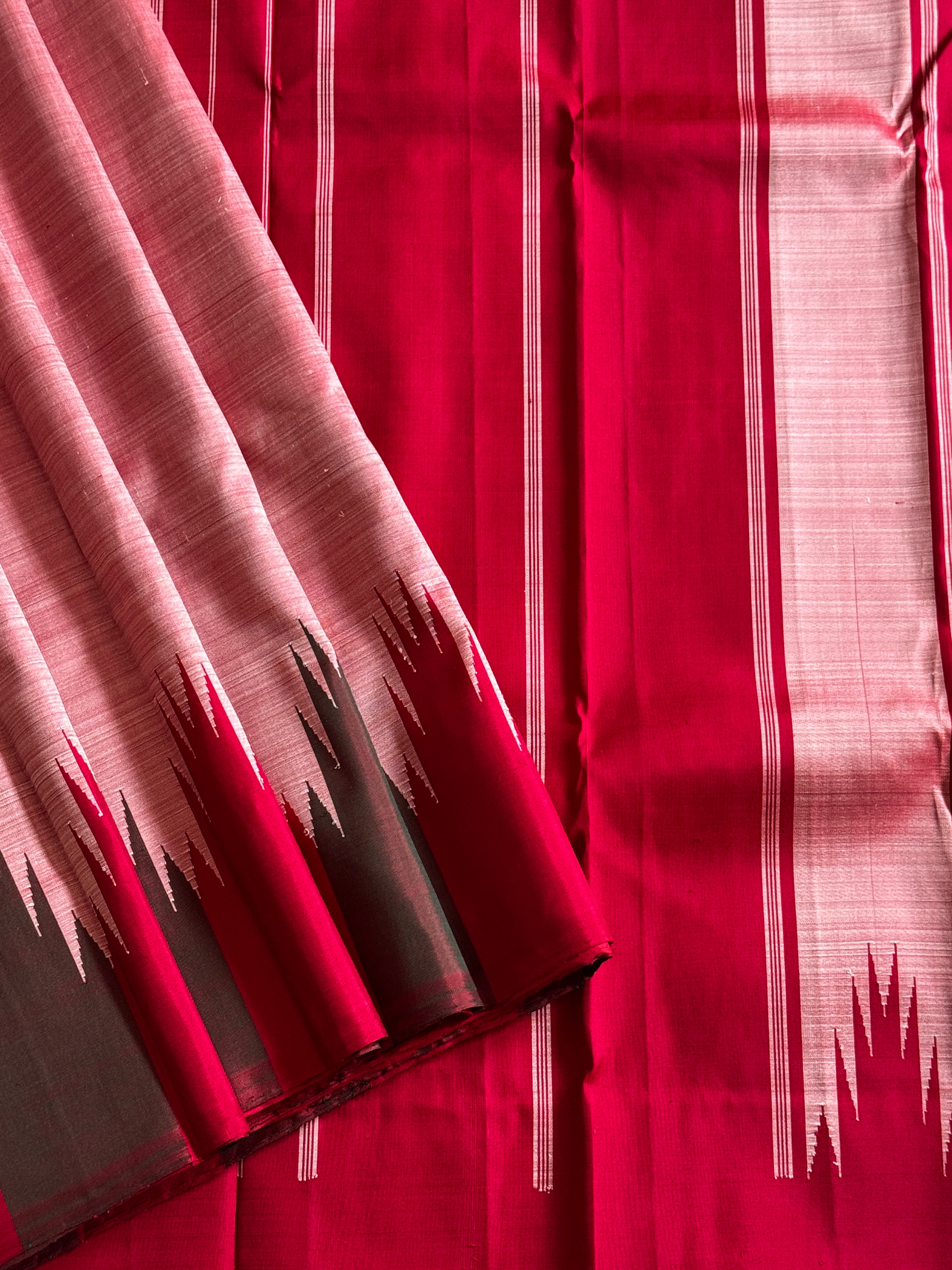 Kanjeevaram Pure silk handloom saree - peach